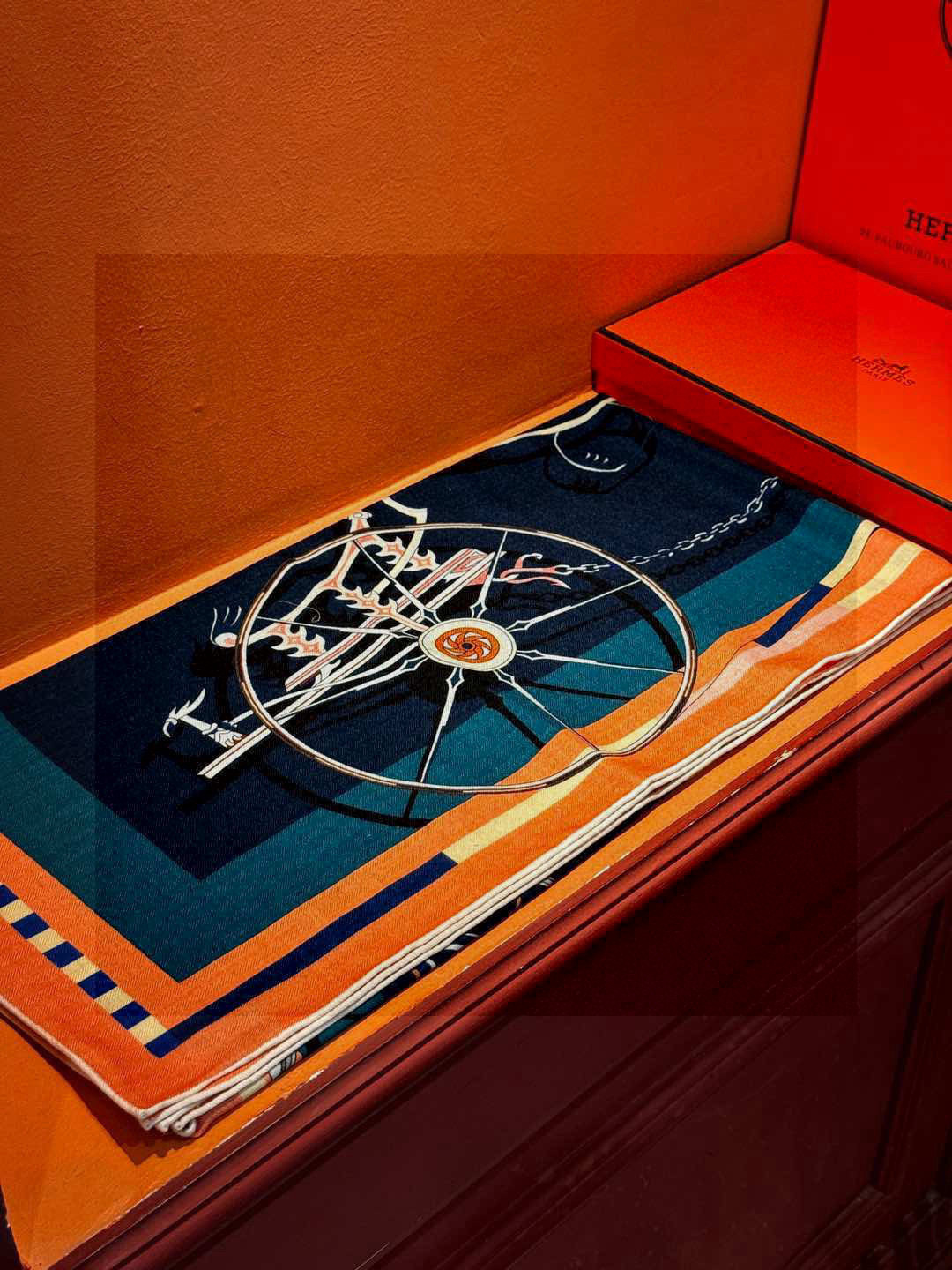 ❄️【双面同色】原单爱马仕140cm丝绒方巾💕 《平衡马车》,没有体验过野村大辅的豪华马车,就不算拥有丰