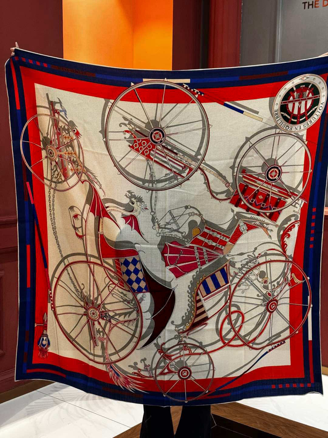 ❄️【双面同色】原单爱马仕140cm丝绒方巾💕 《平衡马车》,没有体验过野村大辅的豪华马车,就不算拥有丰