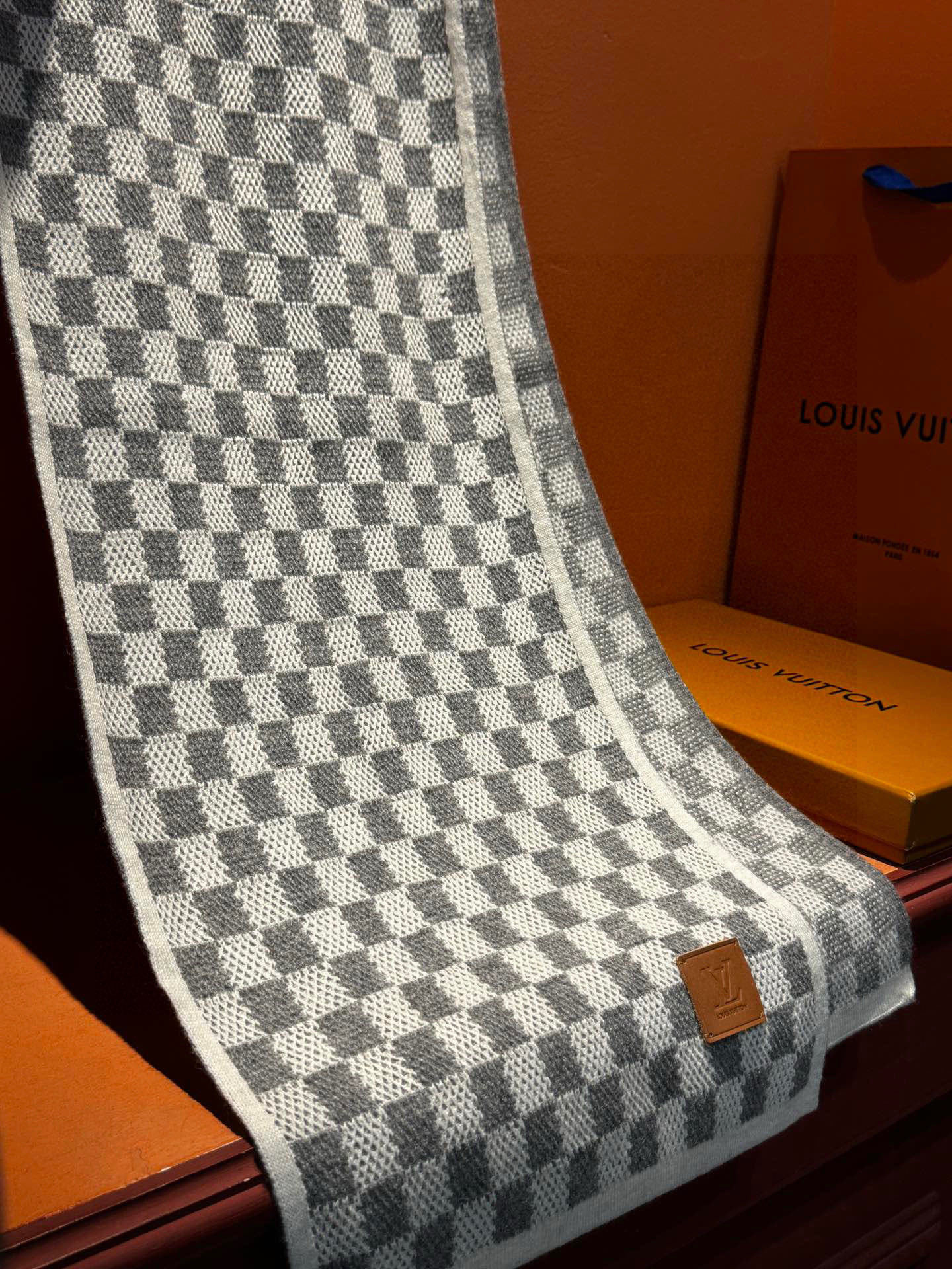 顶级原版 怒赞推荐‼️高端男士款~超级无敌软糯的男士羊绒围巾👍L家ZG同步在售,这个价格真的无敌超值!亲