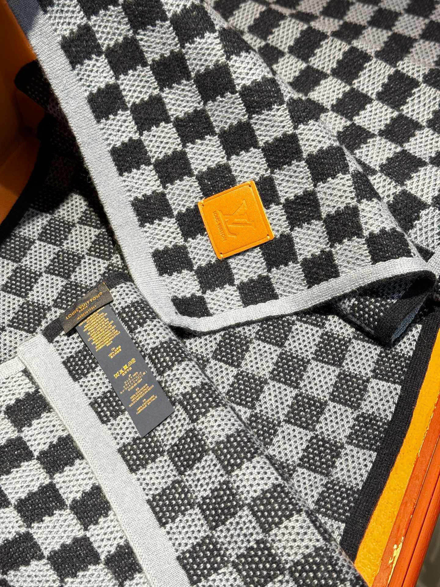 顶级原版 怒赞推荐‼️高端男士款~超级无敌软糯的男士羊绒围巾👍L家ZG同步在售,这个价格真的无敌超值!亲