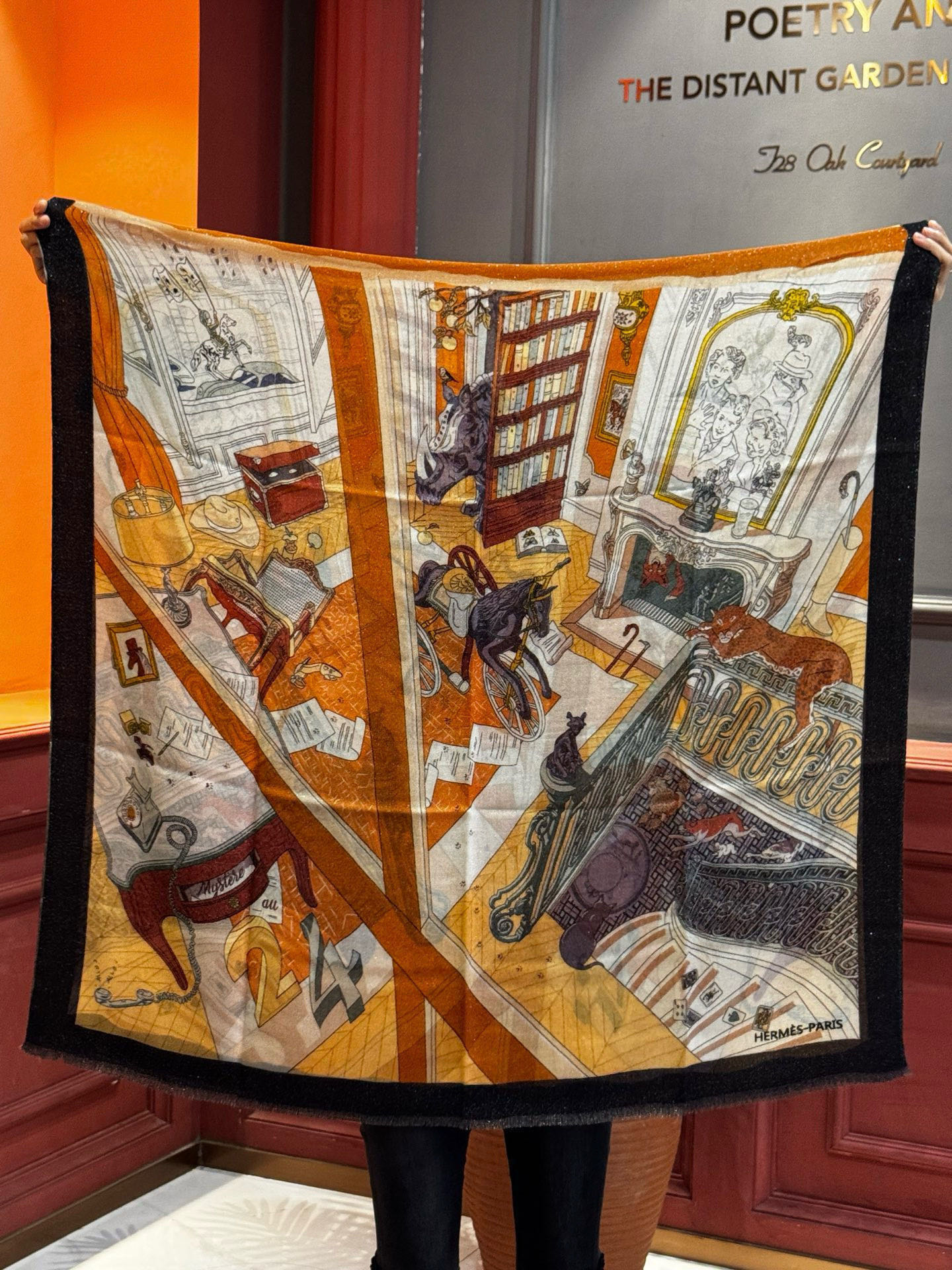 会发光发亮的围巾 爱马仕 专柜同步 买了都说好看羊绒印花‼️推荐💕顶级工艺超值‼️爱马仕专柜爆款🎁🎁羊绒