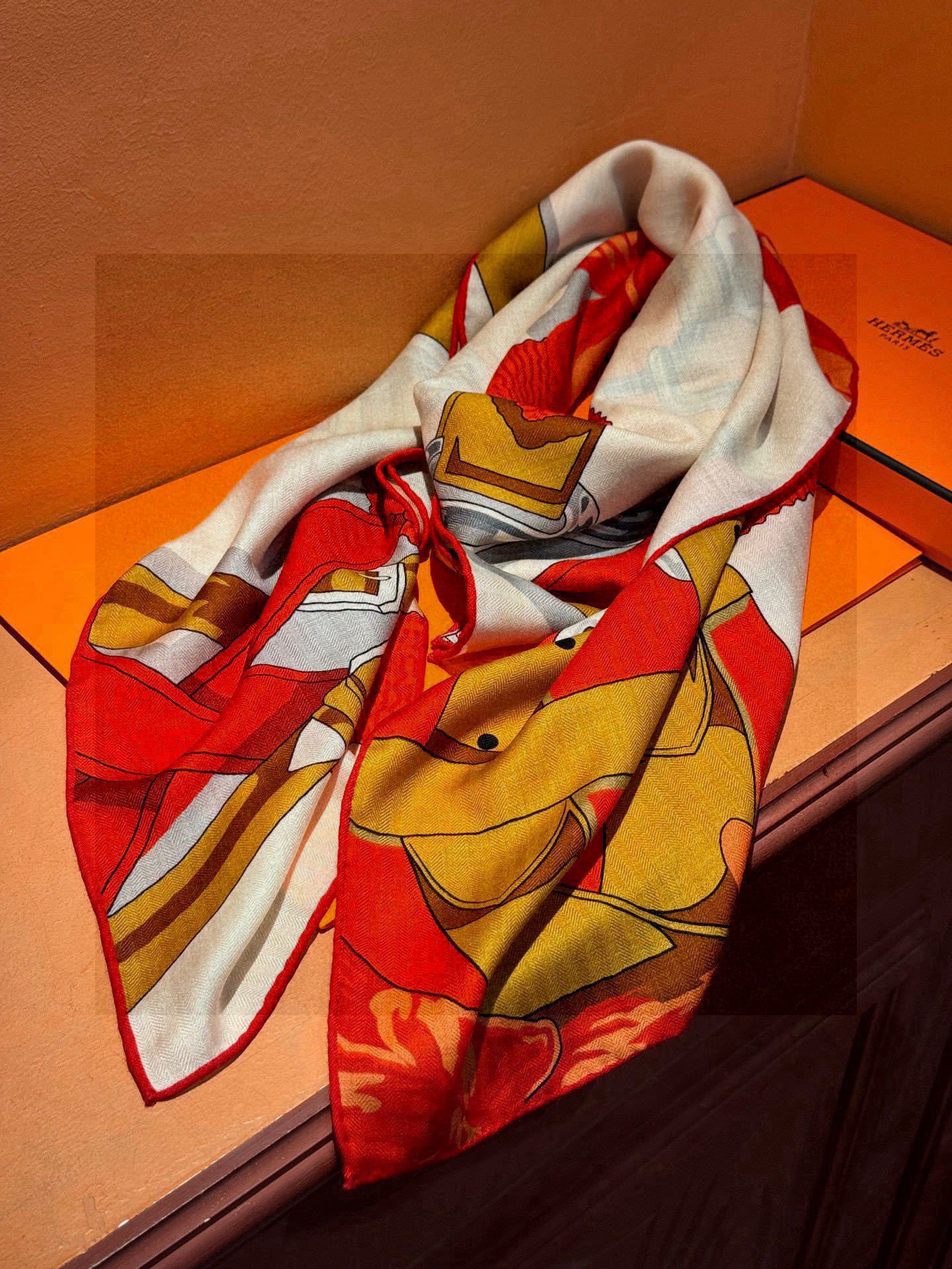 【升级双面同色 加密面料】 上新❤️ 140*140台版印花 黑白二色 高级都市新贵!山茶花的再一次邂逅