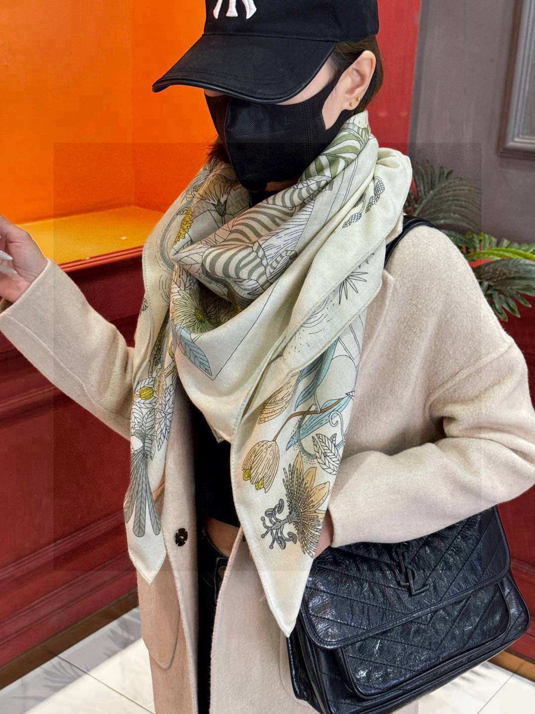 羊绒新款🆕👏买了都说好看‼️推荐💕爱马仕双面同色羊绒方巾,【奇珍乐园双面同色140】顶级工艺超值‼️爱马