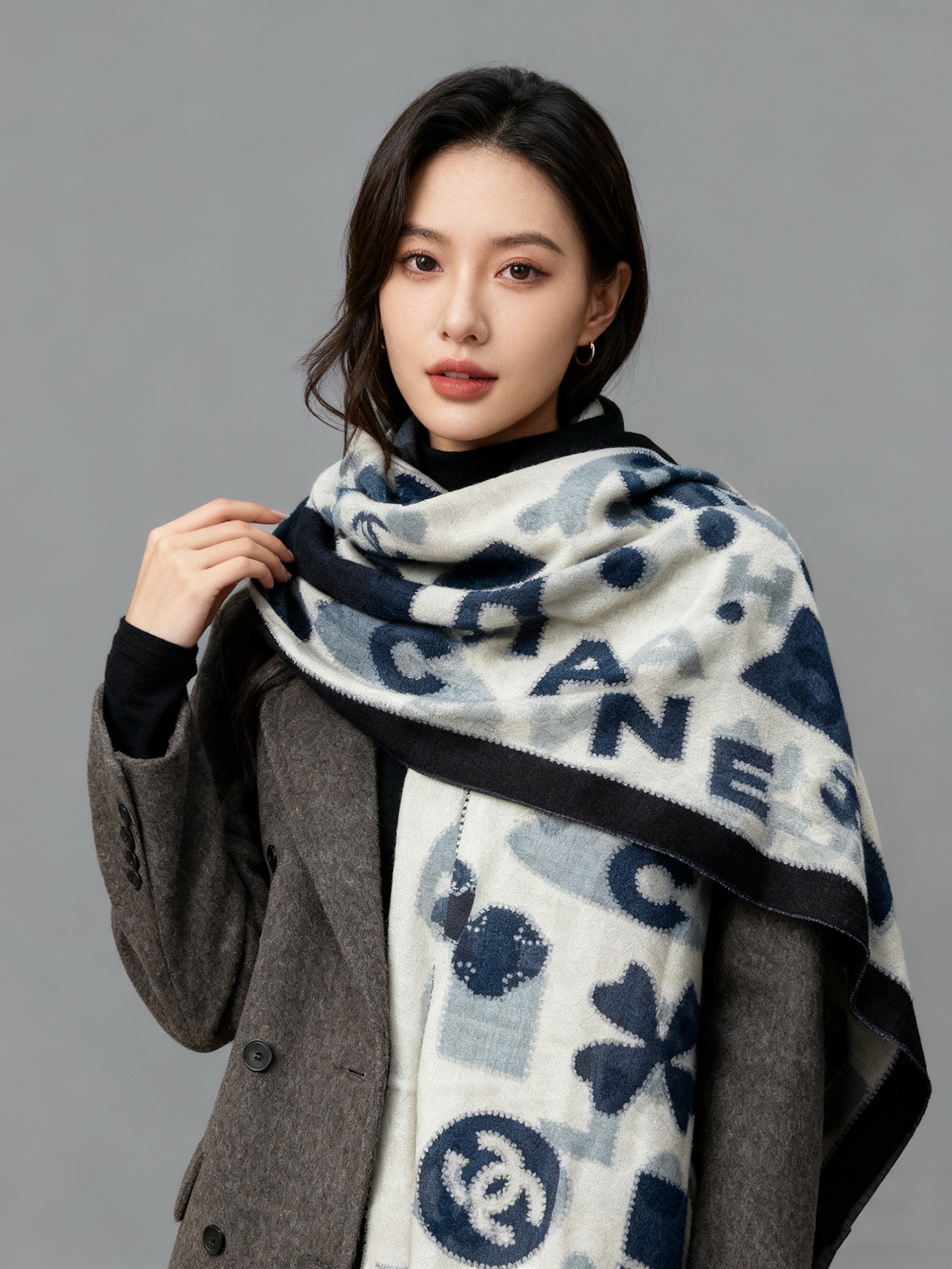 重点推荐！！！高级舒适时髦气质，相信我的就收吧！香奈儿这款触动内心的柔美围巾，无法模仿的颜色和气质！！！