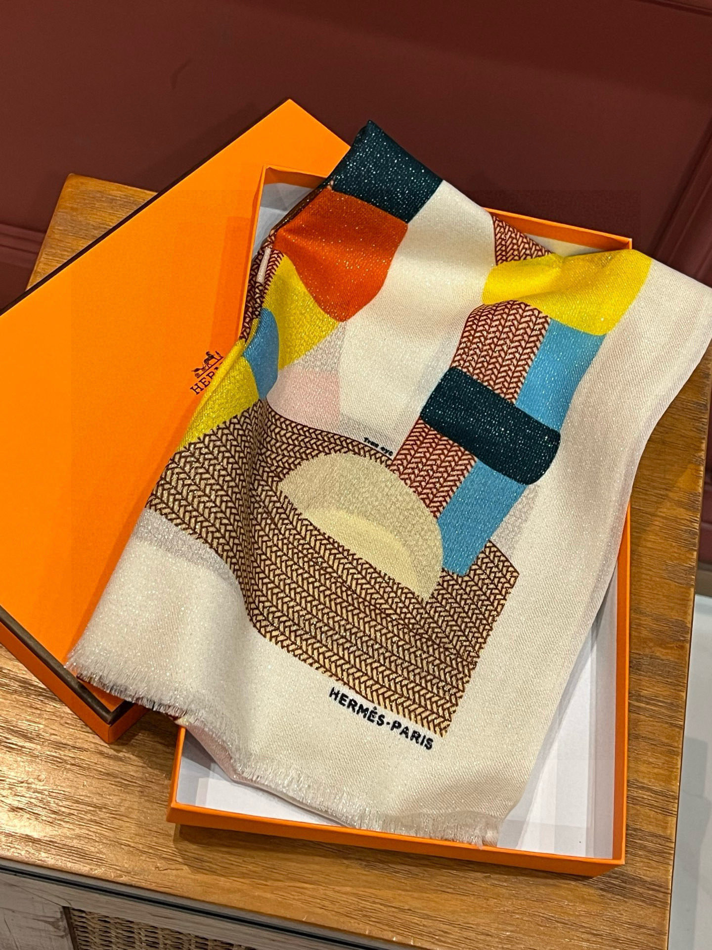 会发光发亮的围巾 新款🆕🏇🏇买了都说好看‼️推荐💕【小马跳跃】顶级工艺超值‼️爱马仕专柜爆款🎁💟立体呈现