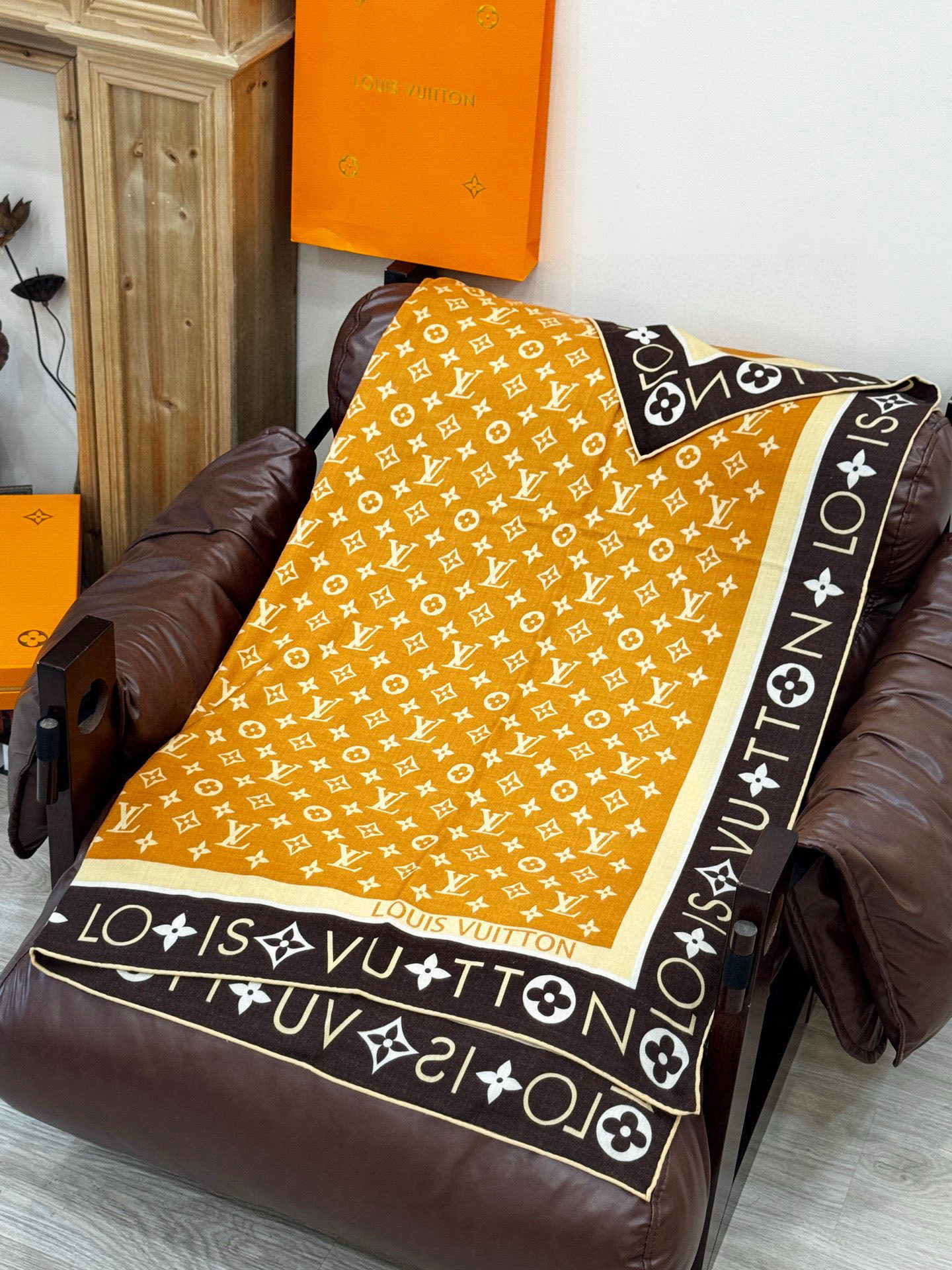 MONOGRAM INFINITY 140丝毛方巾【140顶级丝毛双面同色】Monogram Infin