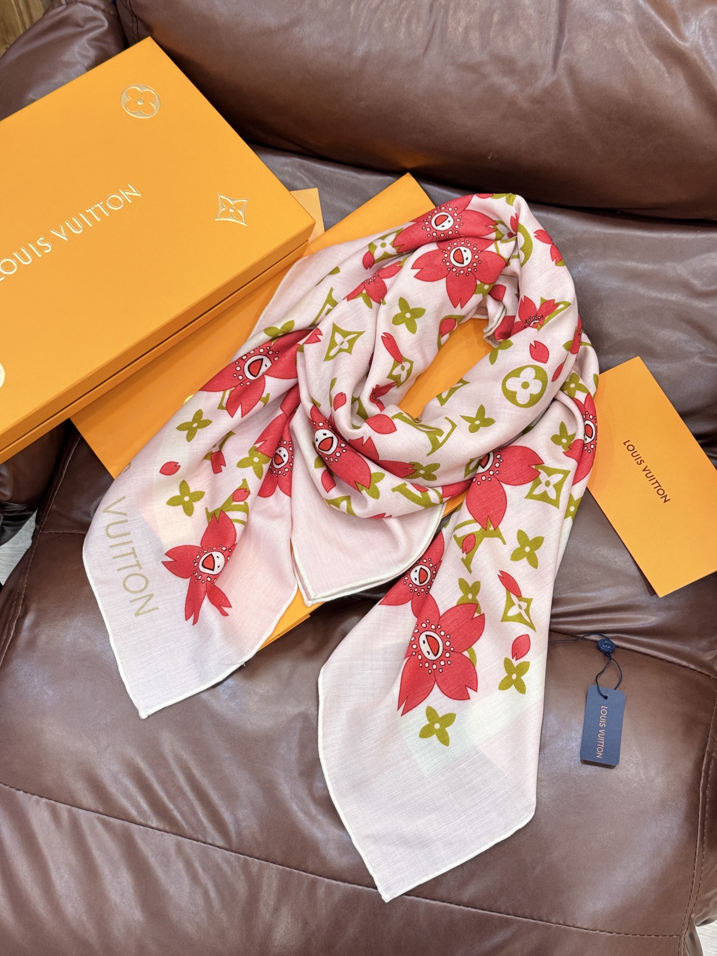 LV x TM MONOGRAM CHERRY BLOSSOM 【140顶级丝绒双面同色披肩】本款丝绒披