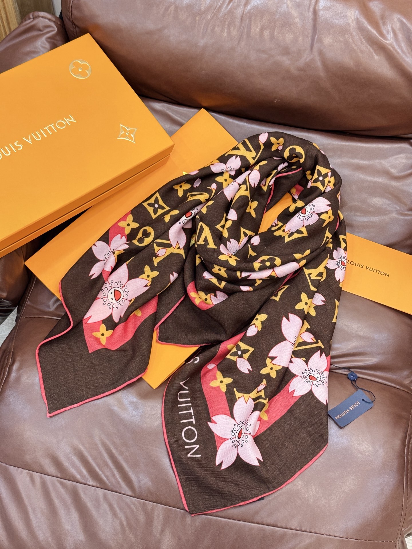 LV x TM MONOGRAM CHERRY BLOSSOM 【140顶级丝绒双面同色披肩】本款丝绒披