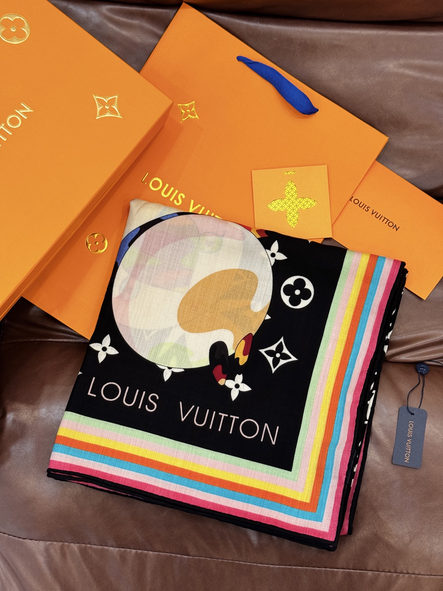 LV x TM SUPERFLAT 140丝绒方巾【140真丝羊毛双面同色披肩】LV x TM Mono