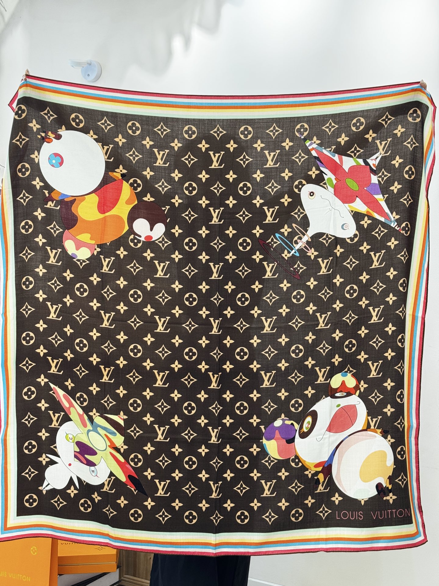 LV x TM SUPERFLAT 140丝绒方巾【140真丝羊毛双面同色披肩】LV x TM Mono