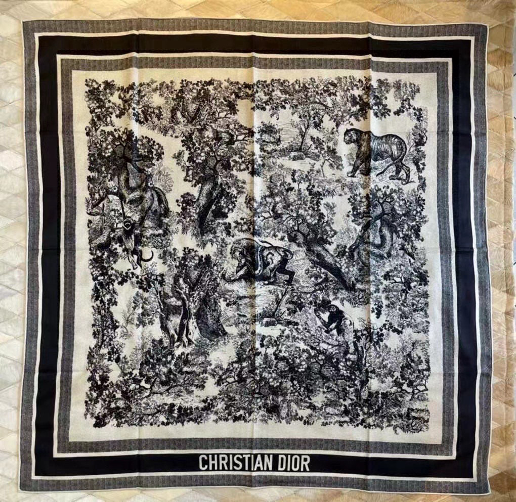 Dior ❤【️巴黎地图】黄金尺寸110*110双面同色丝绒方巾 不爱140繁复尺寸的姐妹可以选择110