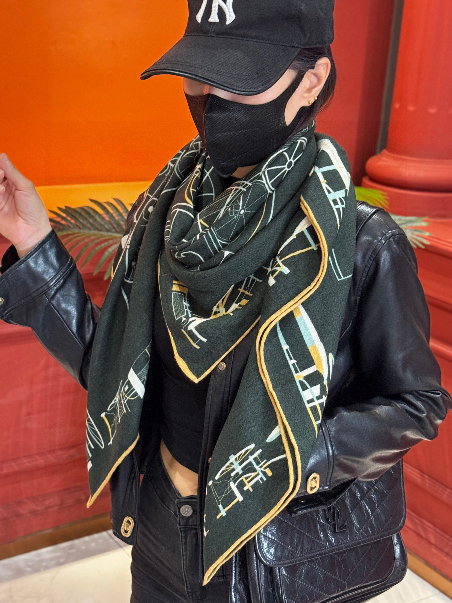 ✨✨HERMES 牛逼爆款 双面同色【马术的错综交叠140】【绝对顶级品质】💣超值回馈🎀绝对会尖叫的专柜