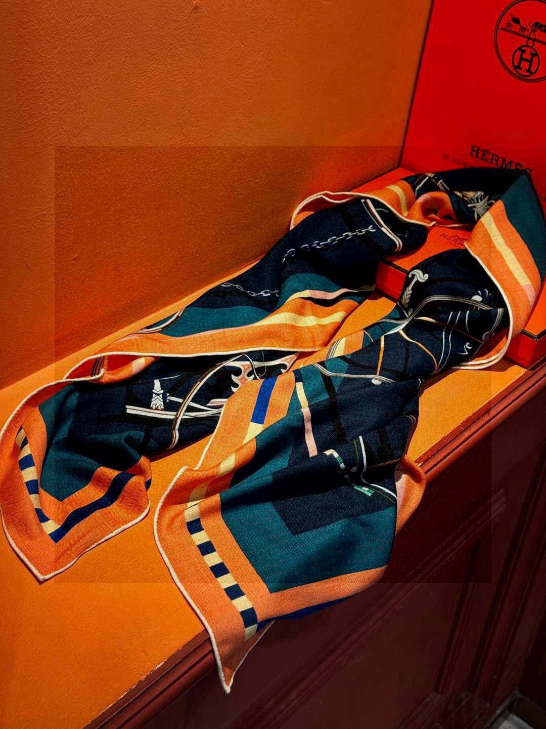 ❄️【双面同色】原单爱马仕140cm丝绒方巾💕 《平衡马车》,没有体验过野村大辅的豪华马车,就不算拥有丰