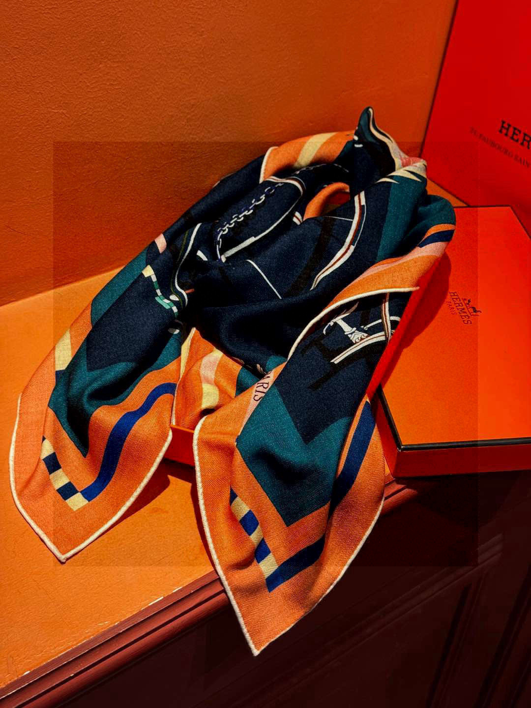 ❄️【双面同色】原单爱马仕140cm丝绒方巾💕 《平衡马车》,没有体验过野村大辅的豪华马车,就不算拥有丰