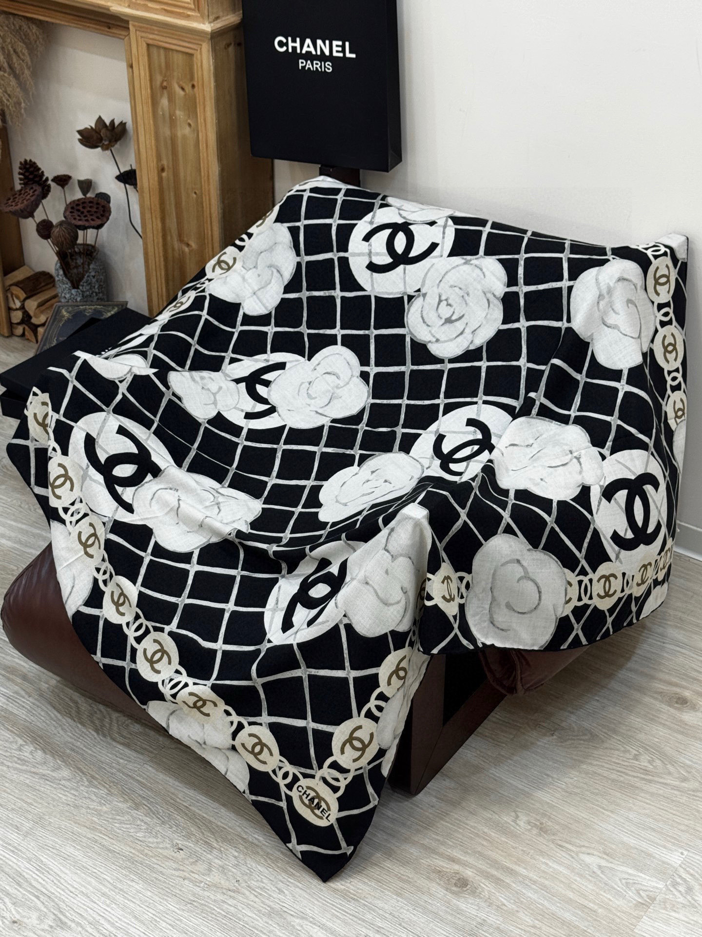 📦新款💖💖🏻🏻【山茶花印花140】140丝绒双面同色印花方巾‼️抢‼️VIP推荐 ‼️下手一定要快【高端