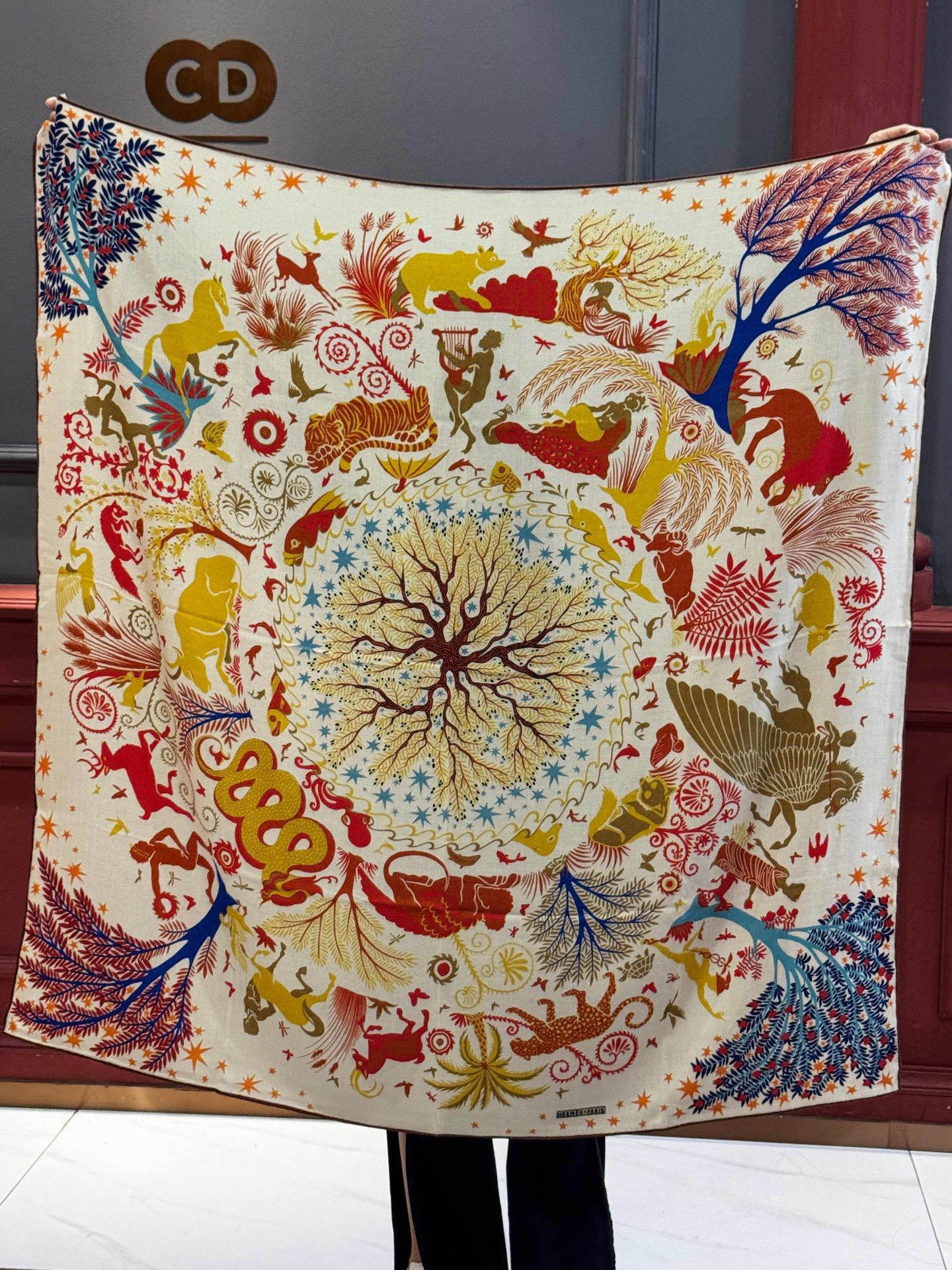 羊绒新款🆕👏👏买了都说好看‼️推荐💕爱马仕双面同色羊绒方巾【玛雅森林双面同色140】,顶级工艺超值‼️爱