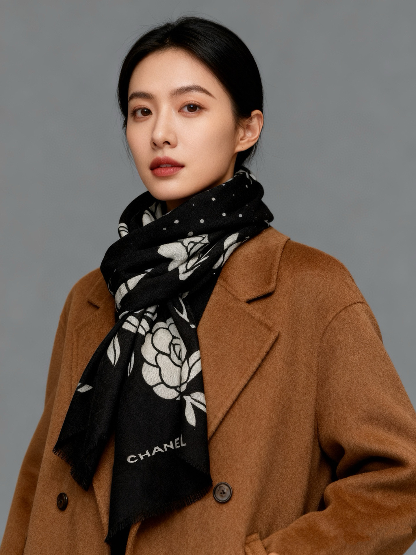 羊绒新款💞 新❤小香【山茶花长围巾】~超级抬气色！高级女人味！羊绒围巾也能这么美！！！这款双面花卉羊绒围