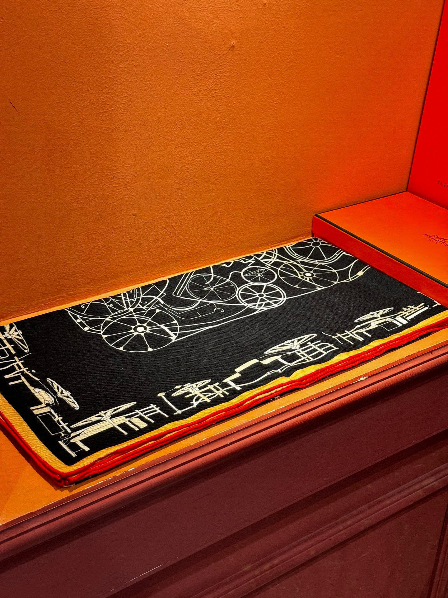 ✨✨HERMES 牛逼爆款 双面同色【马术的错综交叠140】【绝对顶级品质】💣超值回馈🎀绝对会尖叫的专柜