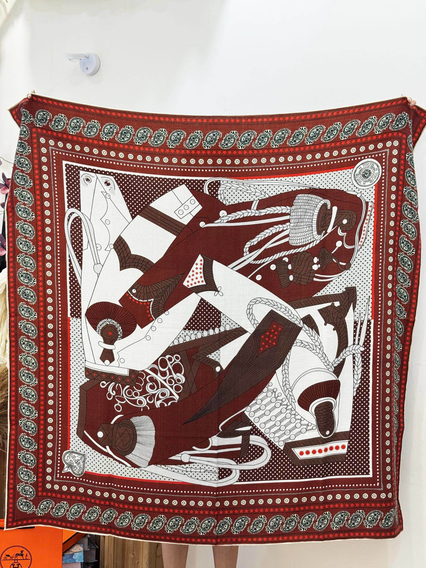 💟羊绒新款🆕👏👏买了都说好看‼️推荐💕爱马仕双面同色羊绒方巾,顶级工艺超值‼️爱马仕专柜爆款🎁💟立体呈现