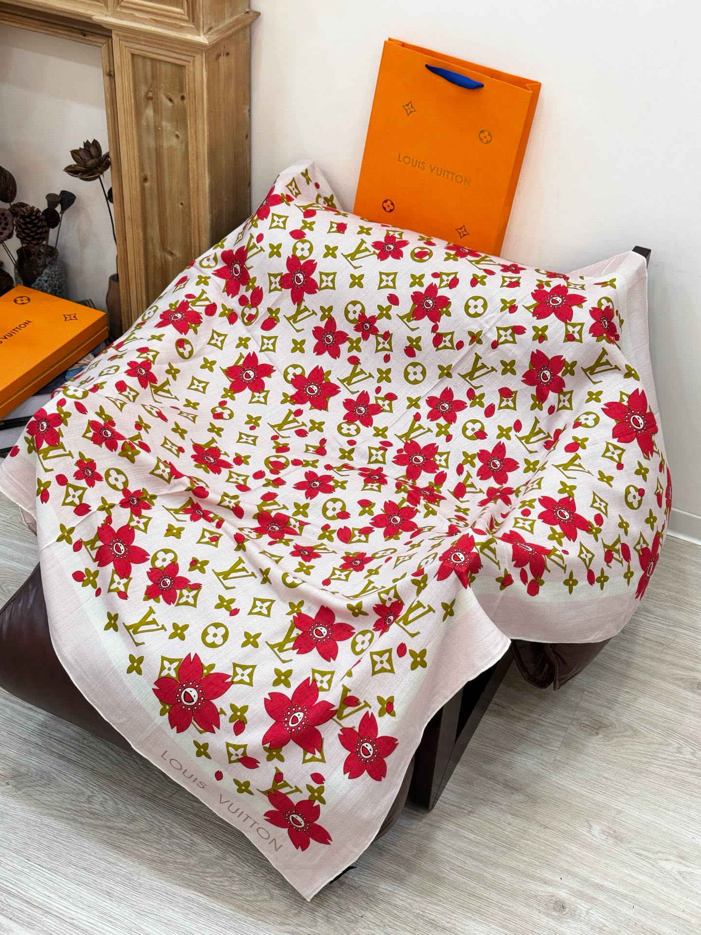 LV x TM MONOGRAM CHERRY BLOSSOM 【140顶级丝绒双面同色披肩】本款丝绒披