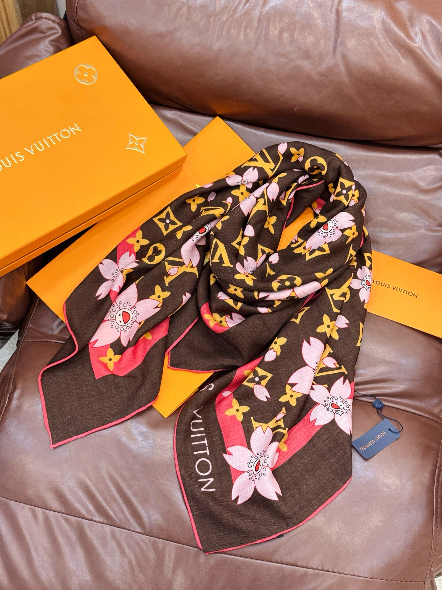 LV x TM MONOGRAM CHERRY BLOSSOM 【140顶级丝绒双面同色披肩】本款丝绒披