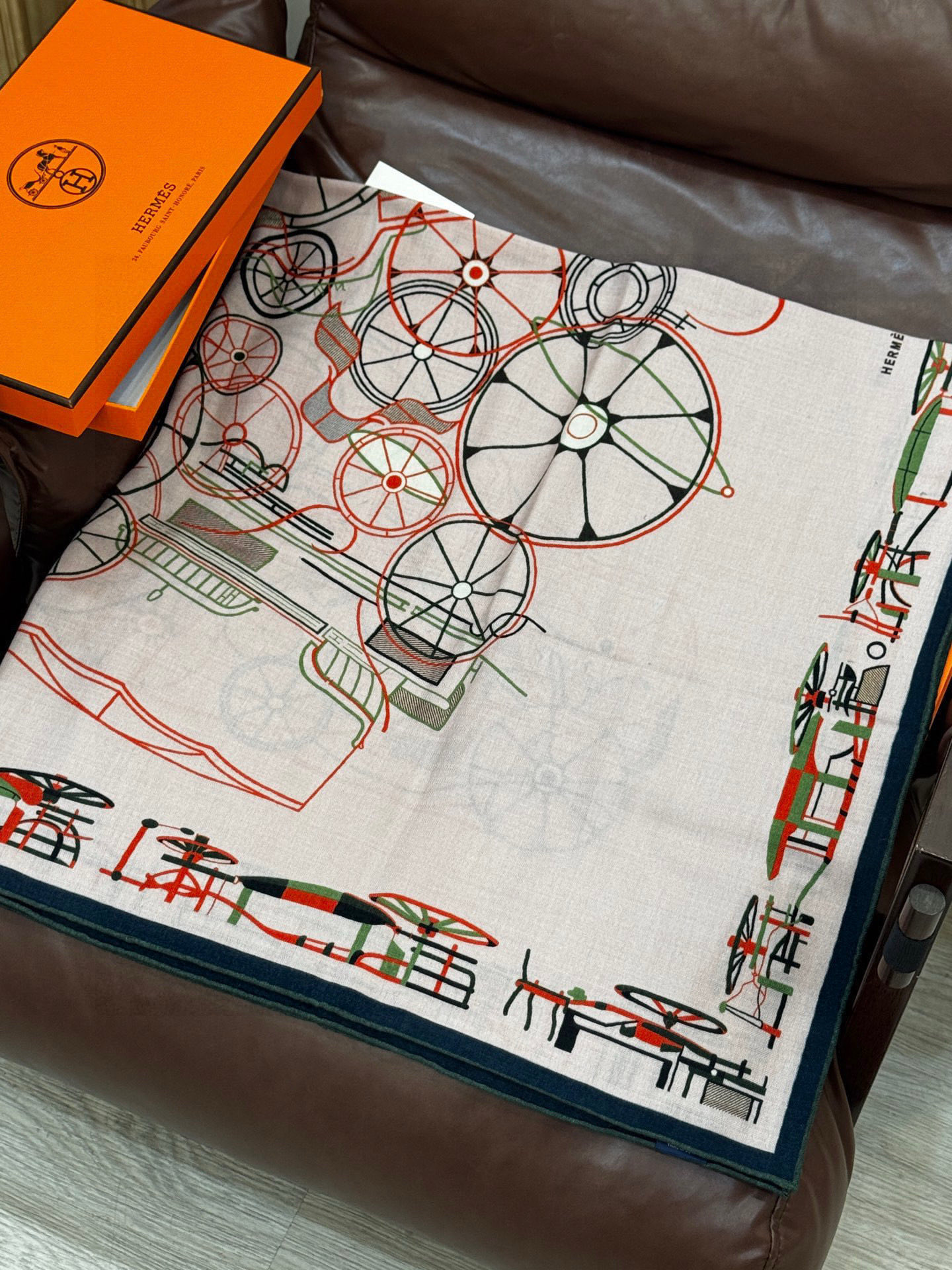 ✨✨HERMES 牛逼爆款 双面同色【马术的错综交叠140】【绝对顶级品质】💣超值回馈🎀绝对会尖叫的专柜