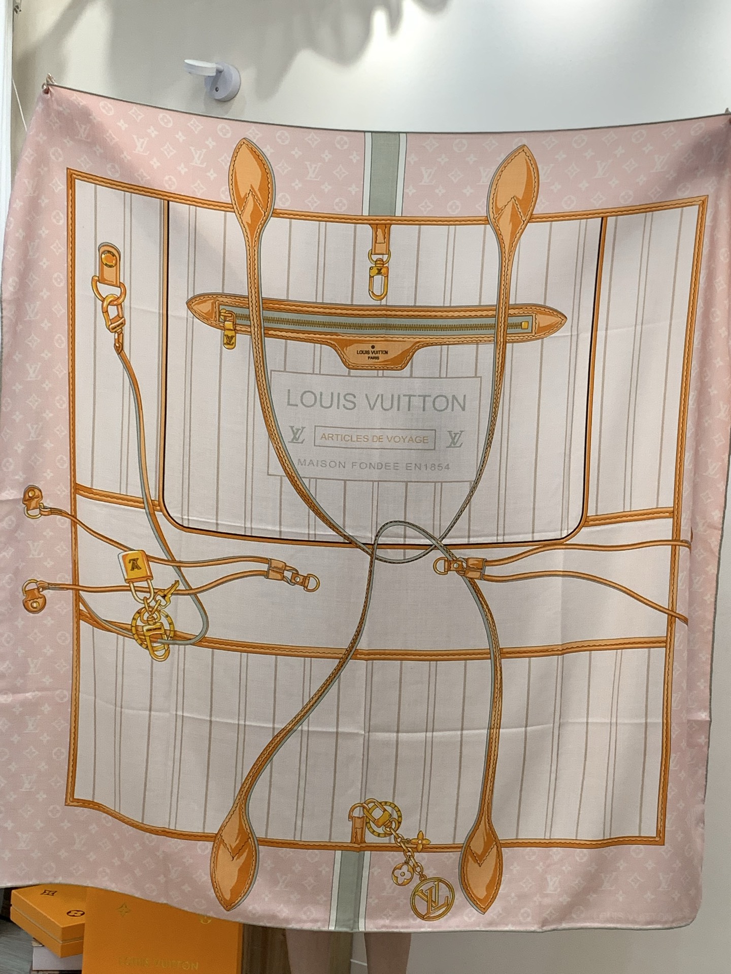 MY NEVERFULL 140丝绒方巾【140顶级丝绒双面同色】My Neverfull 丝绒方巾回溯