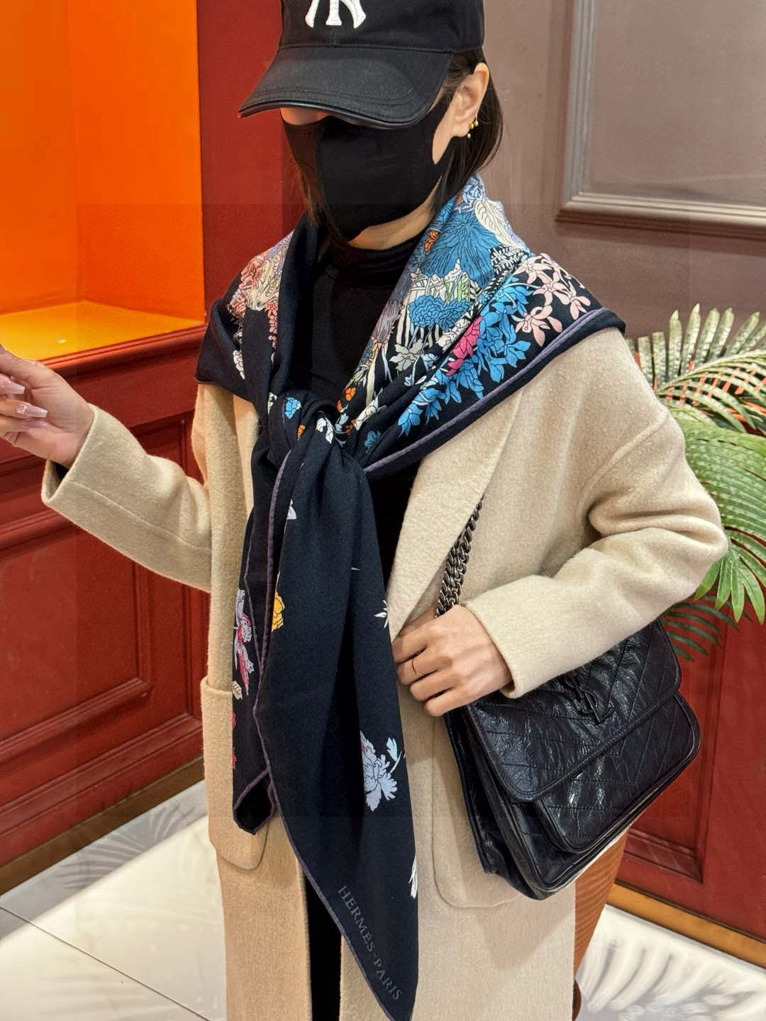 ❤ 双面同色【▪️卓尔不凡，高级有气场！！】非常抬人，带点故事的精彩！永远加分的hermes艺术单品！美