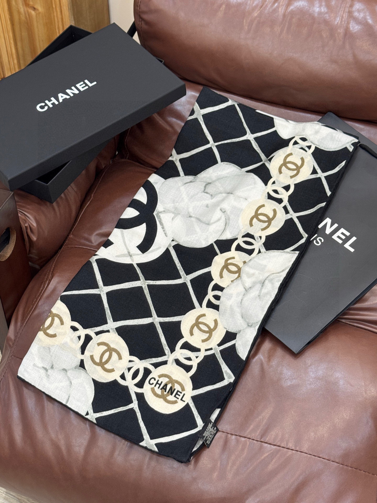 📦新款💖💖🏻🏻【山茶花印花140】140丝绒双面同色印花方巾‼️抢‼️VIP推荐 ‼️下手一定要快【高端