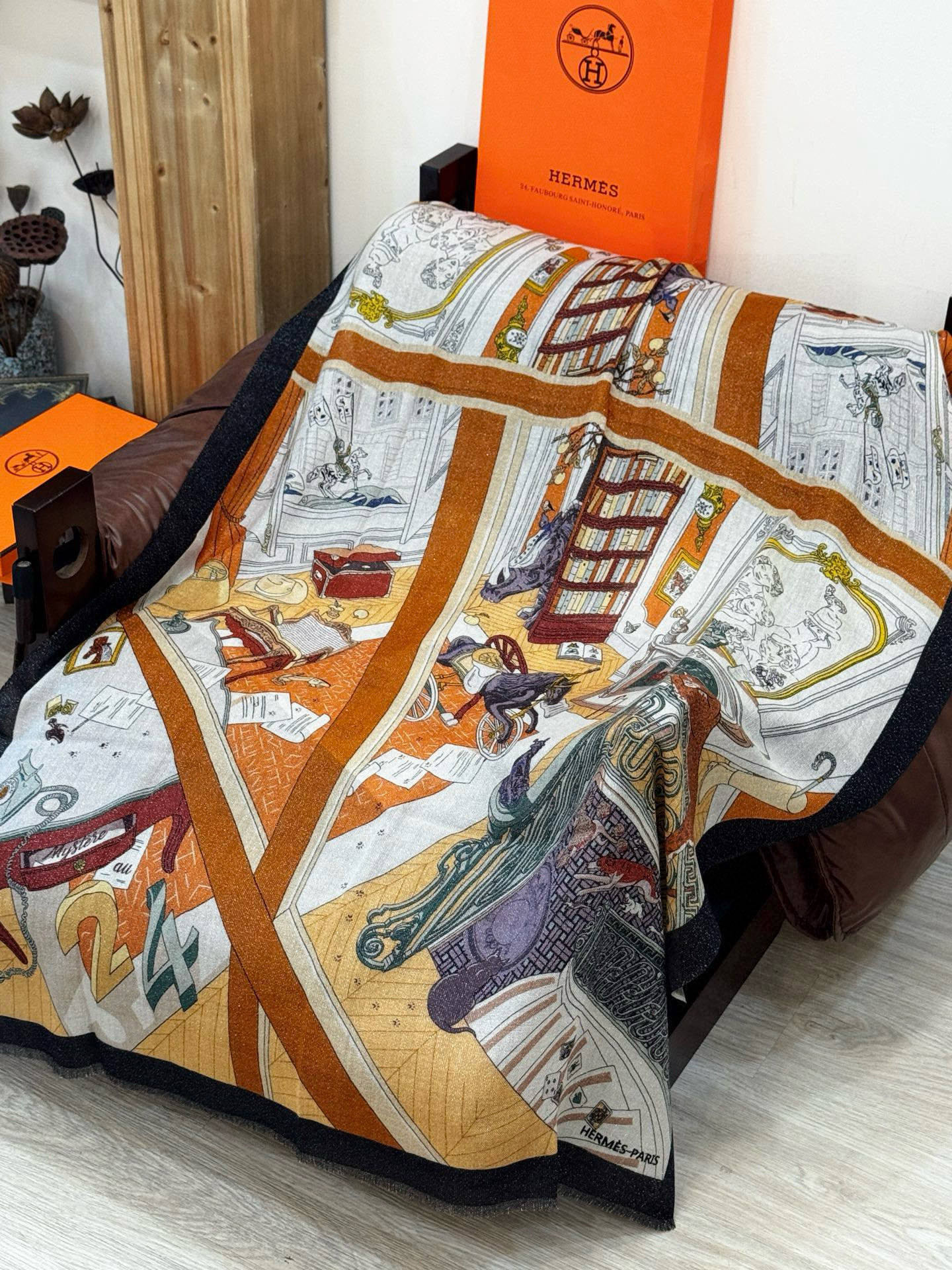 会发光发亮的围巾 爱马仕 专柜同步 买了都说好看羊绒印花‼️推荐💕顶级工艺超值‼️爱马仕专柜爆款🎁🎁羊绒