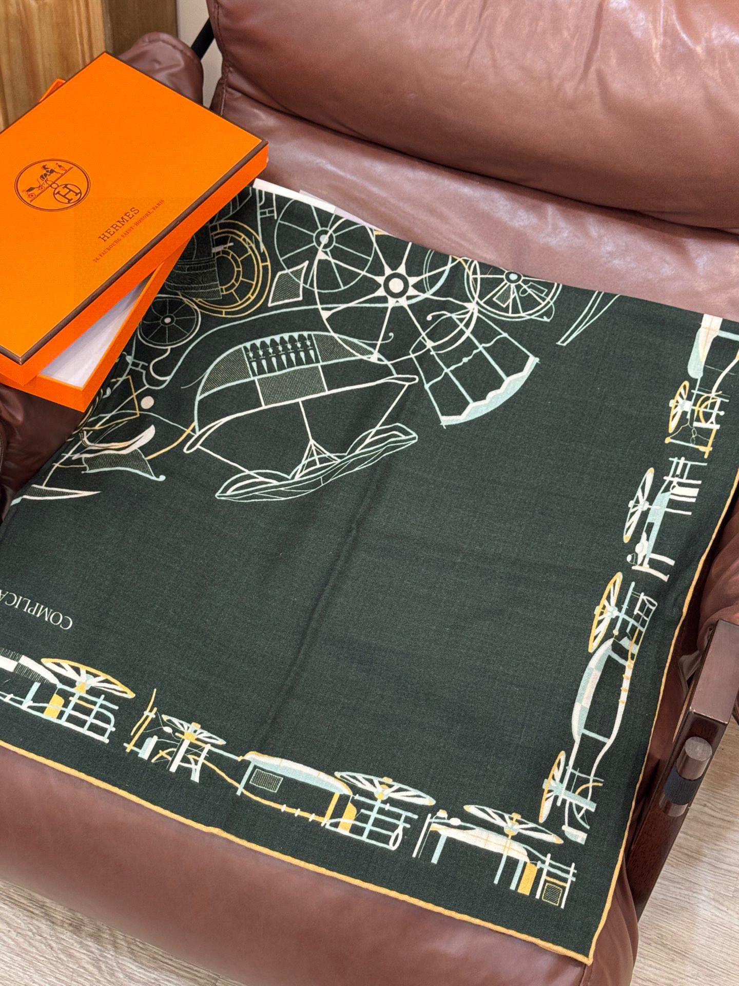 ✨✨HERMES 牛逼爆款 双面同色【马术的错综交叠140】【绝对顶级品质】💣超值回馈🎀绝对会尖叫的专柜