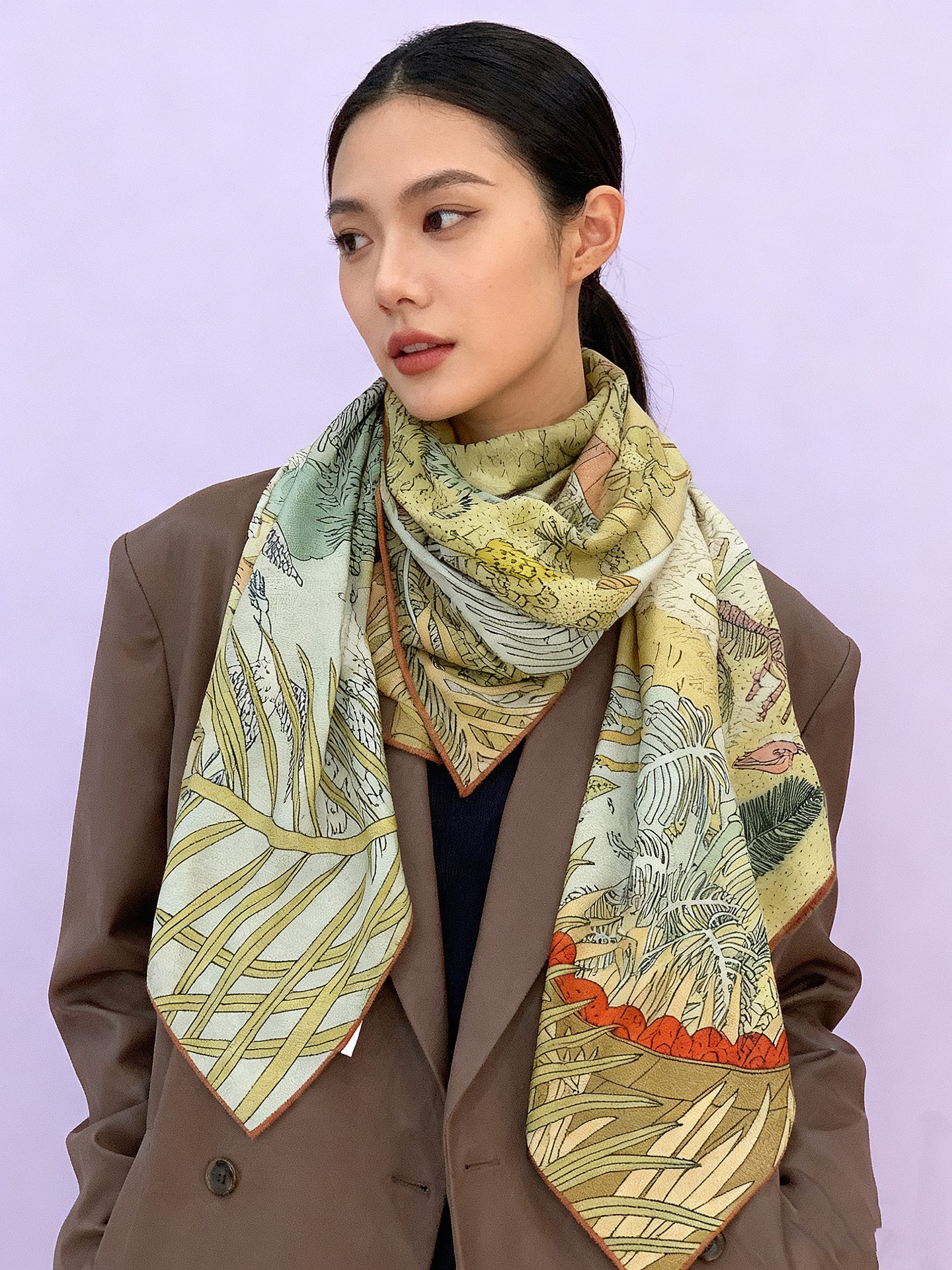 爱马仕～秋冬搭配利器❗️顶级双面同色真丝羊绒披肩！！1条等于2条】点睛精彩，图案和配色都超级喜欢，又一款