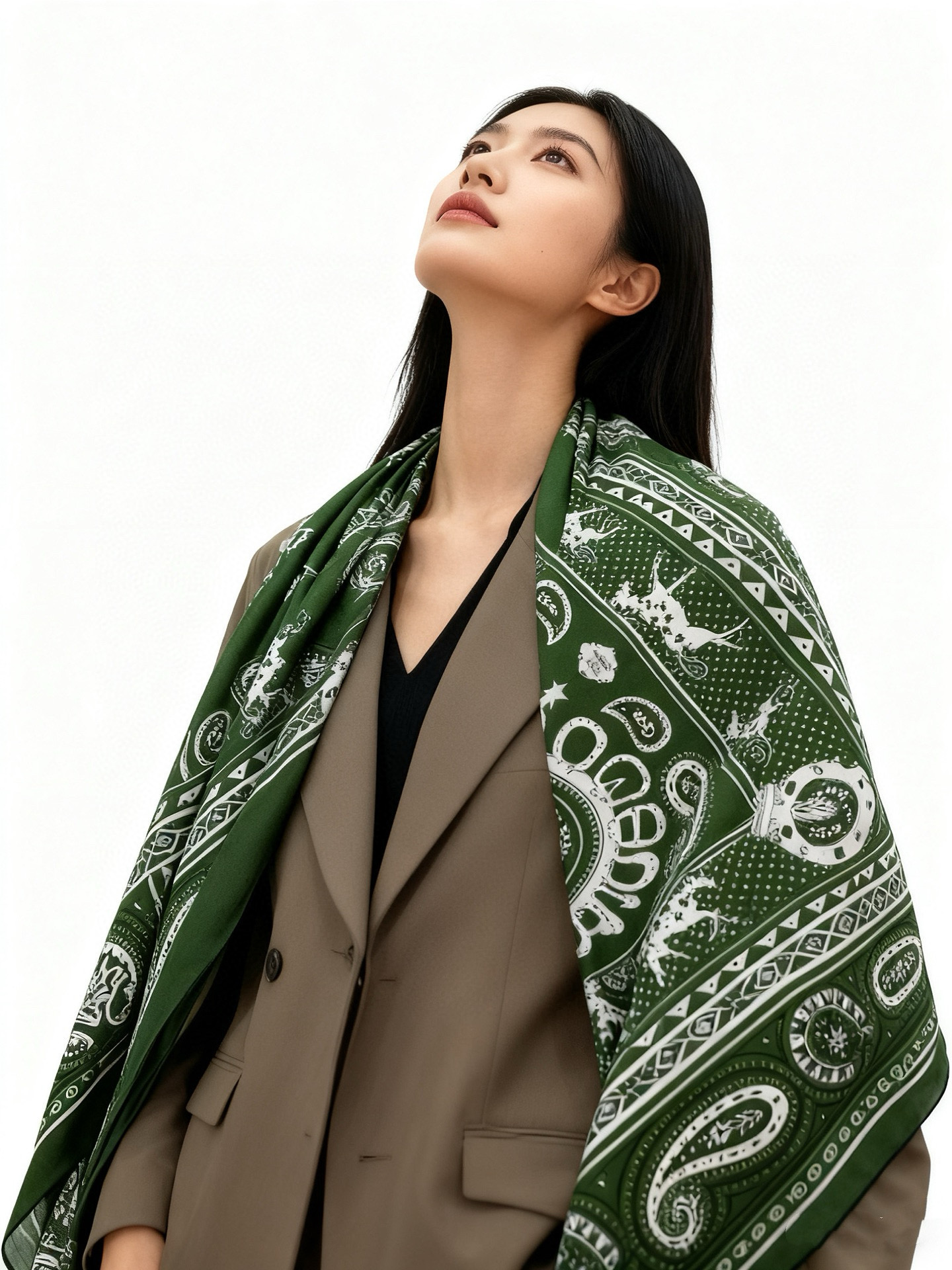 ✨✨【双面同色 丝毛款】H家羊绒新款 买了都说好看‼️推荐💕【爱心骏马 140】羊绒方巾‼️H家ZG爆款