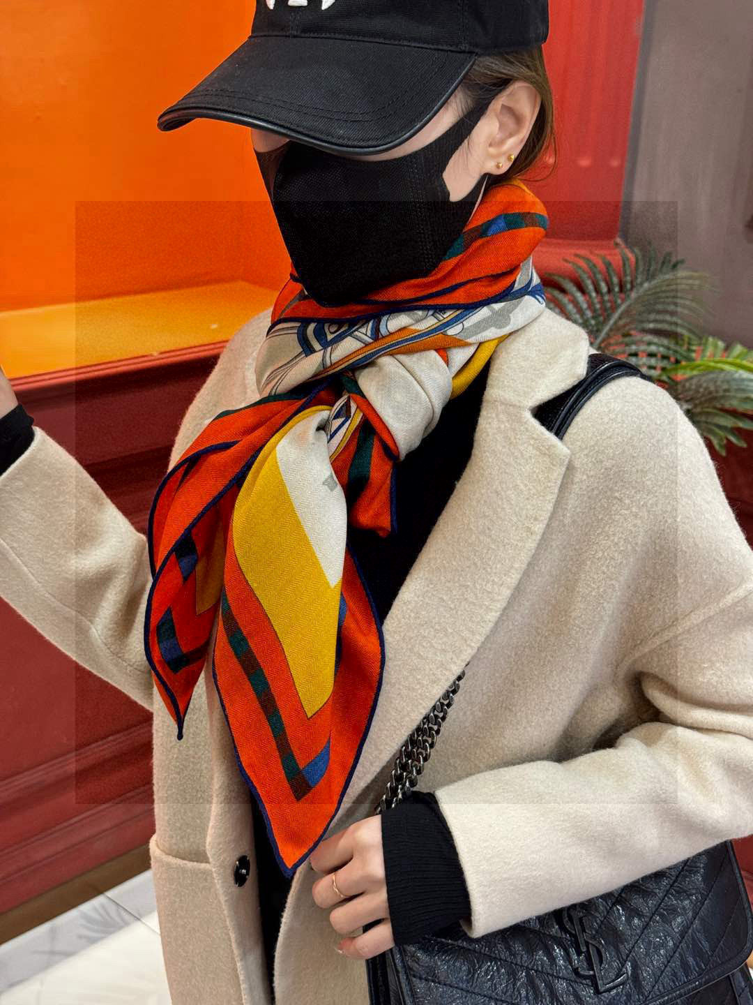 ❄️【双面同色】原单爱马仕140cm丝绒方巾💕 《平衡马车》，没有体验过野村大辅的豪华马车，就不算拥有丰