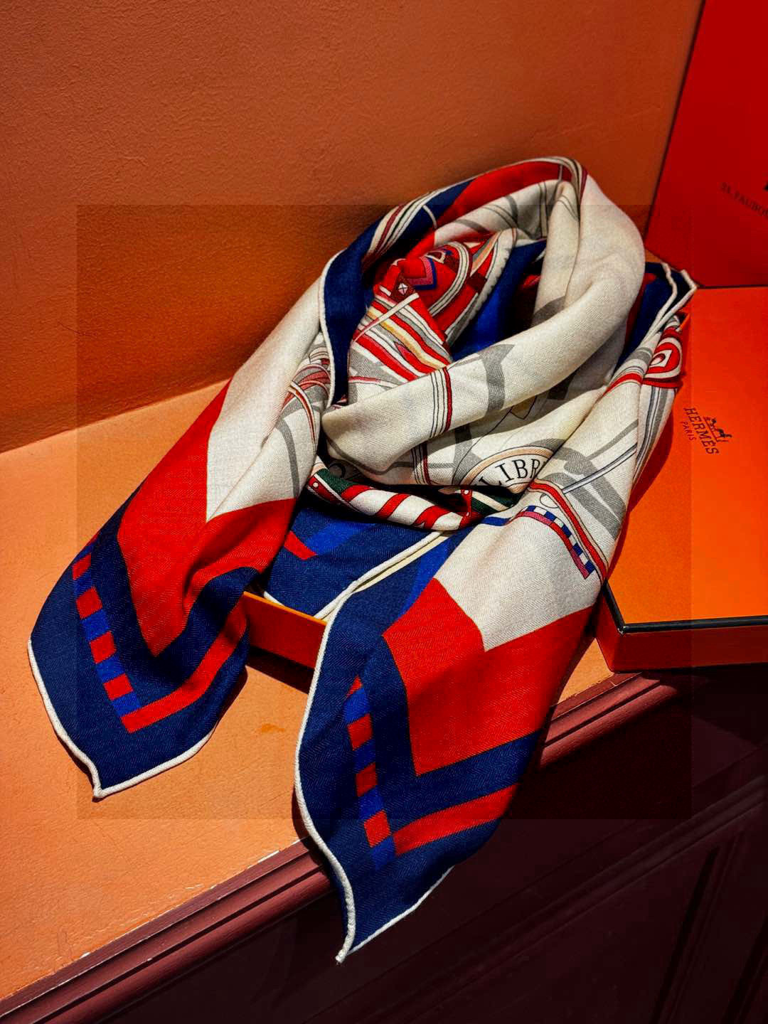 ❄️【双面同色】原单爱马仕140cm丝绒方巾💕 《平衡马车》，没有体验过野村大辅的豪华马车，就不算拥有丰