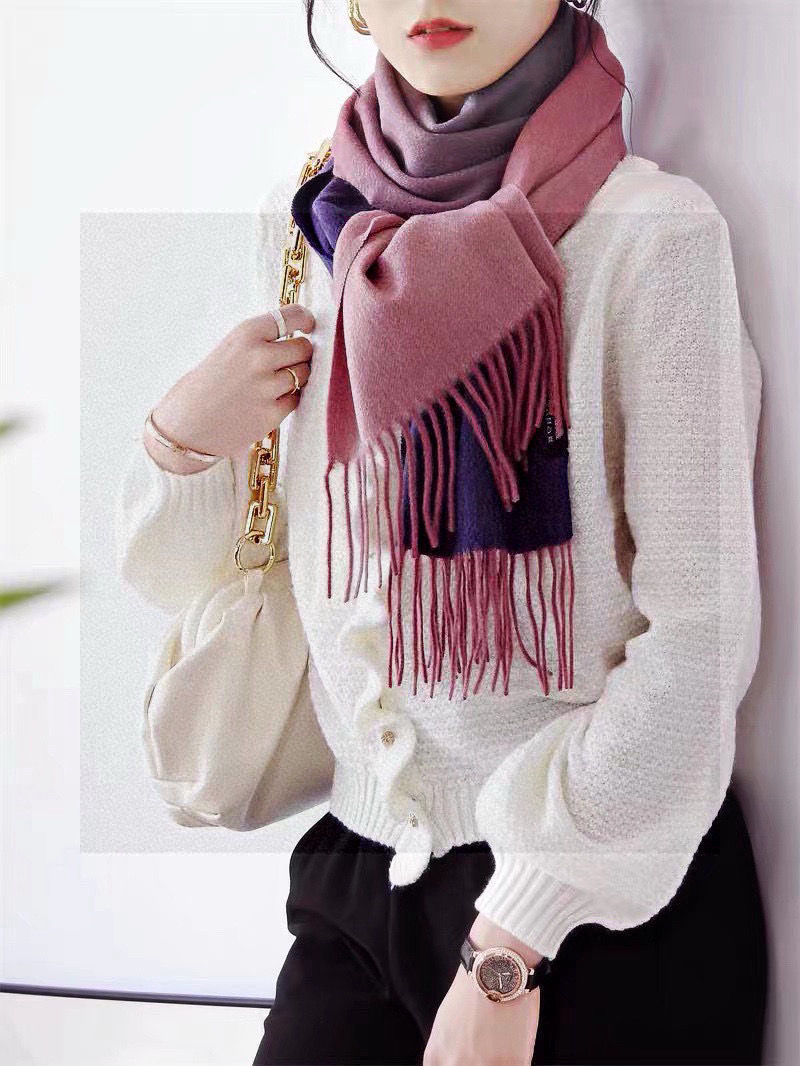 ✨✨太美了😍 爱马仕 情侣款 美到要尖叫😱专柜最新款🎊英伦欧美范儿「多色渐变」又是一款即时尚又实用的大围