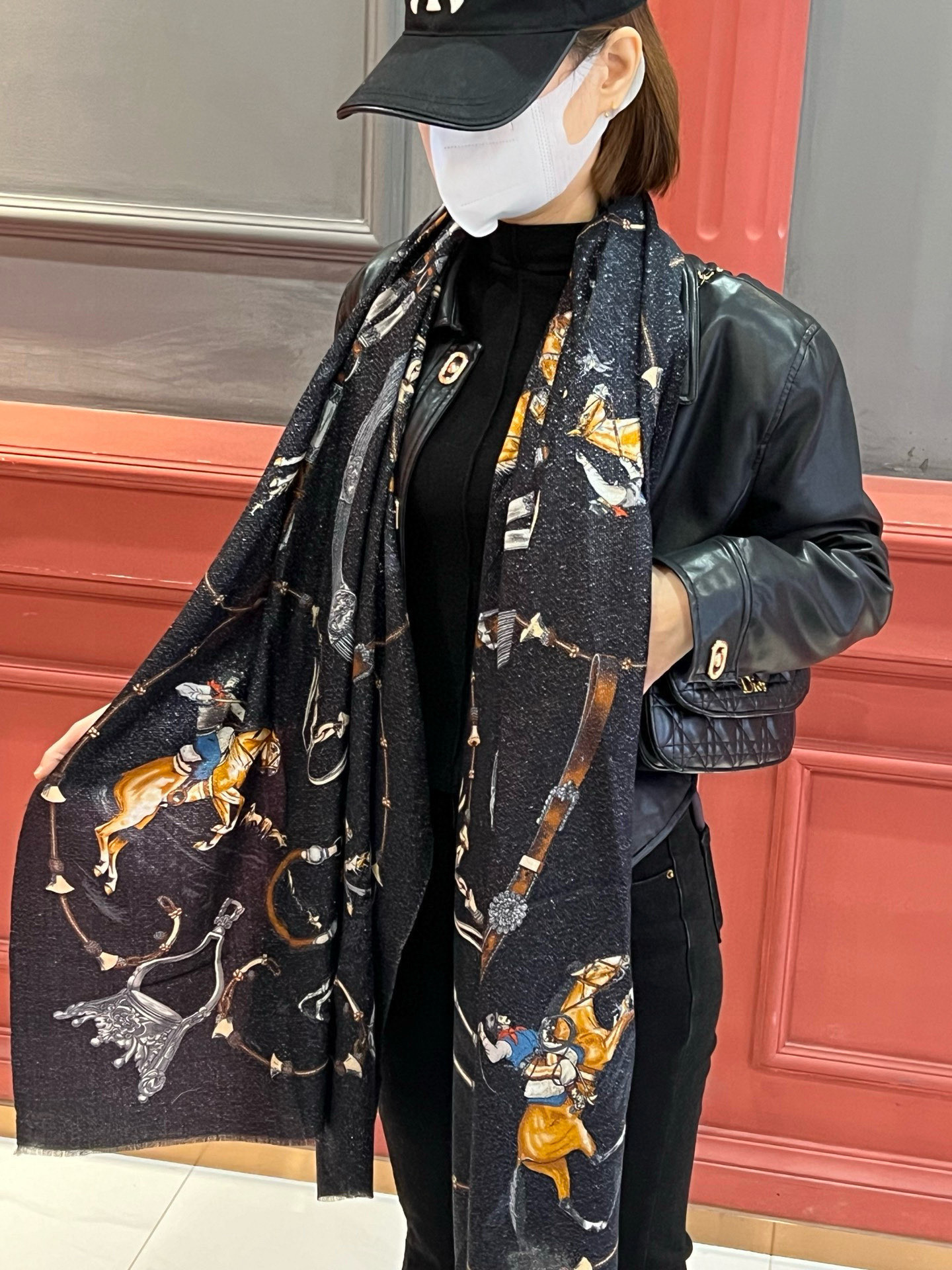 会发光发亮的围巾 新款🆕🏇🏇买了都说好看‼️推荐💕顶级工艺超值‼️爱马仕专柜爆款🎁💟立体呈现图案纹路实物