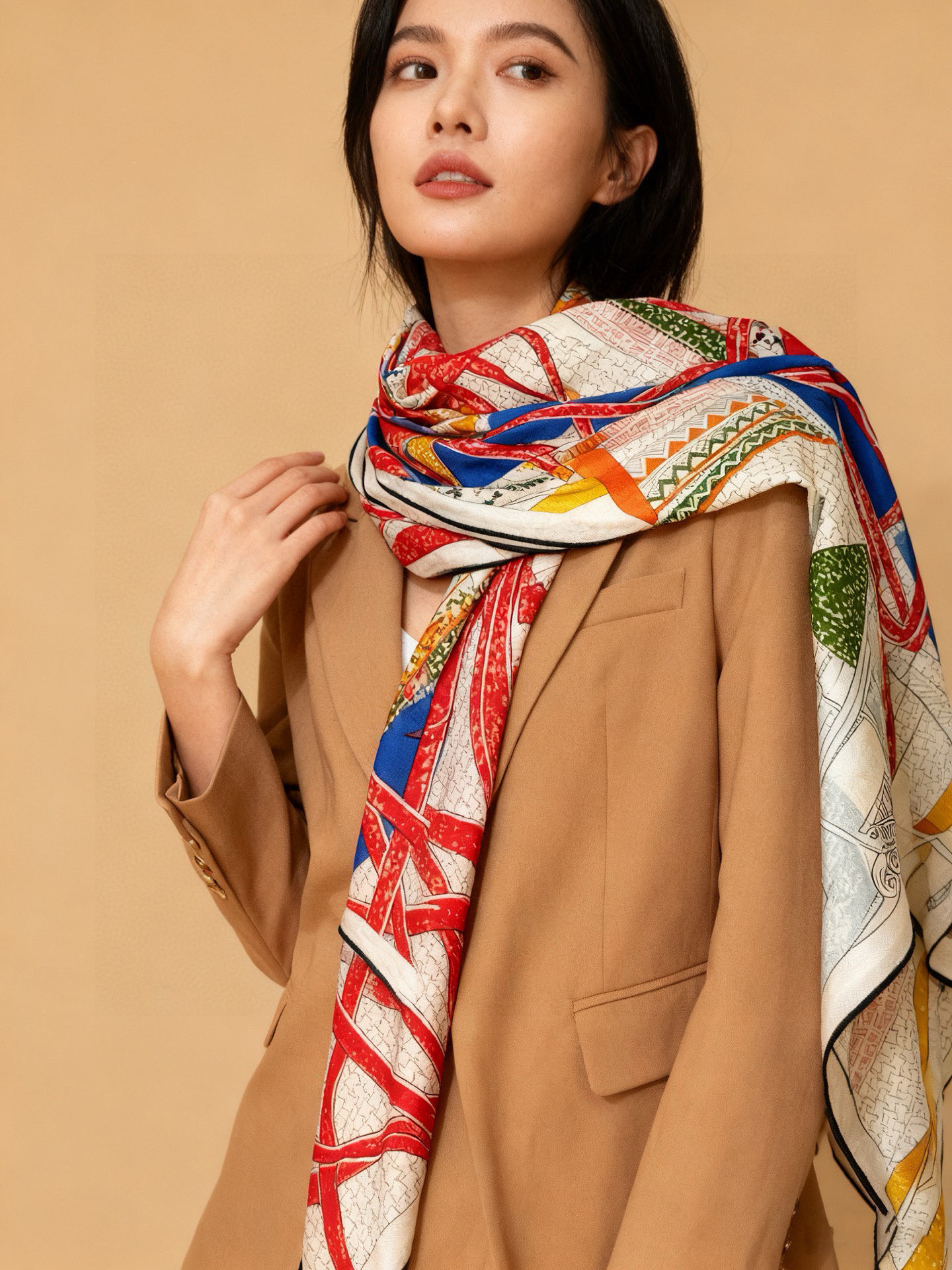 💟2025年秋冬抢先 上新💞【双面同色丝毛方巾】手工卷边山羊绒和真丝混纺披肩（70%山羊绒，30%桑蚕丝