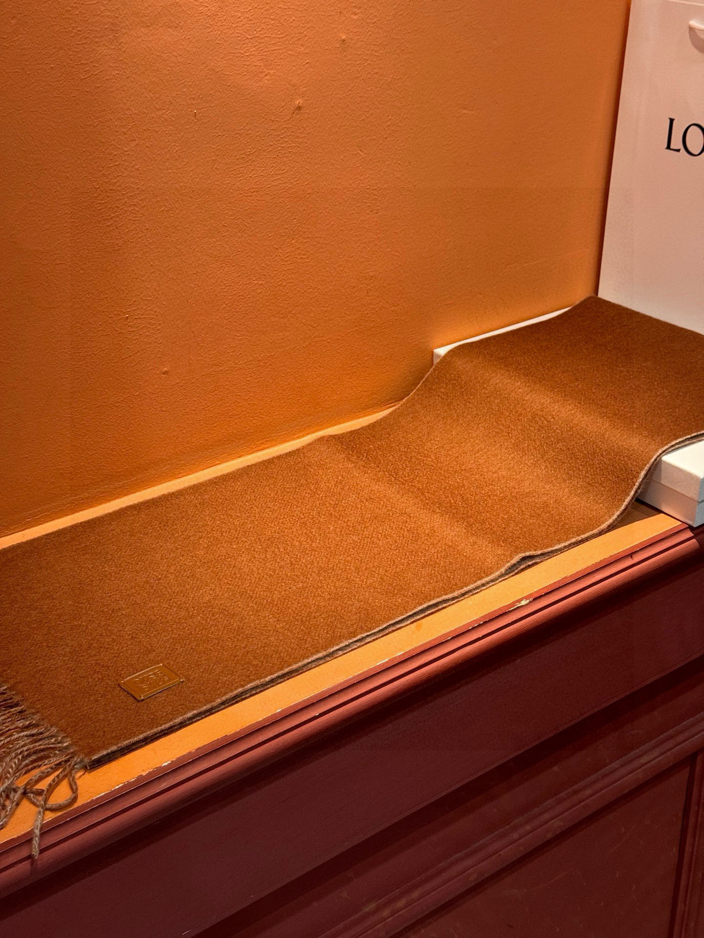 ✨✨太美了😍罗意威 情侣款 美到要尖叫😱专柜最新款🎊英伦欧美范儿 又是一款即时尚又实用的大围巾&长巾，🎆