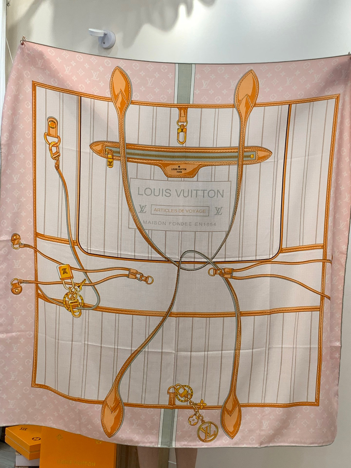 MY NEVERFULL 140丝绒方巾【140顶级丝绒双面同色】My Neverfull 丝绒方巾回溯