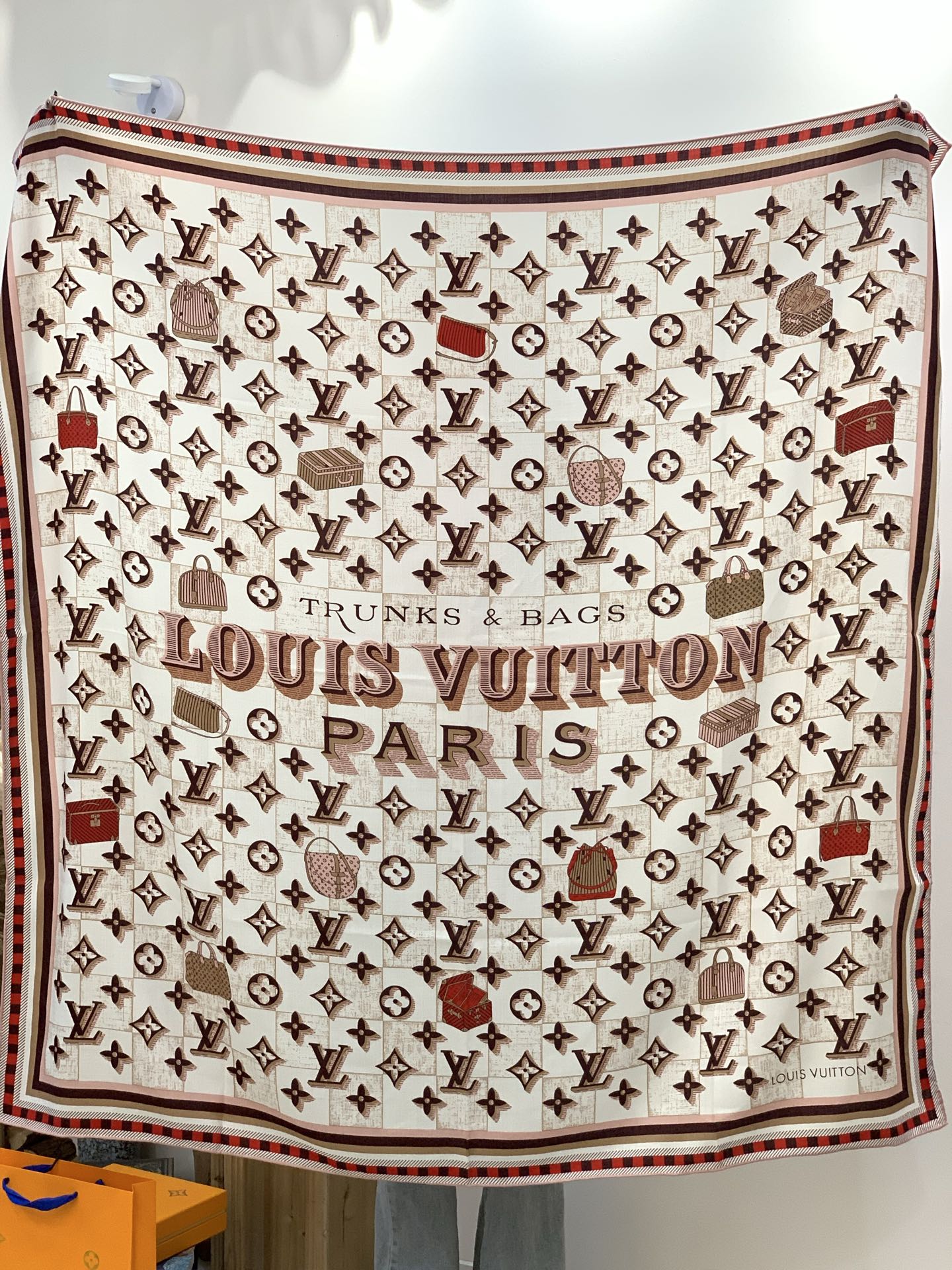 LV x TM 140披肩【140顶级丝绒双面同色披肩】本款LVxTMMonogram Multicol