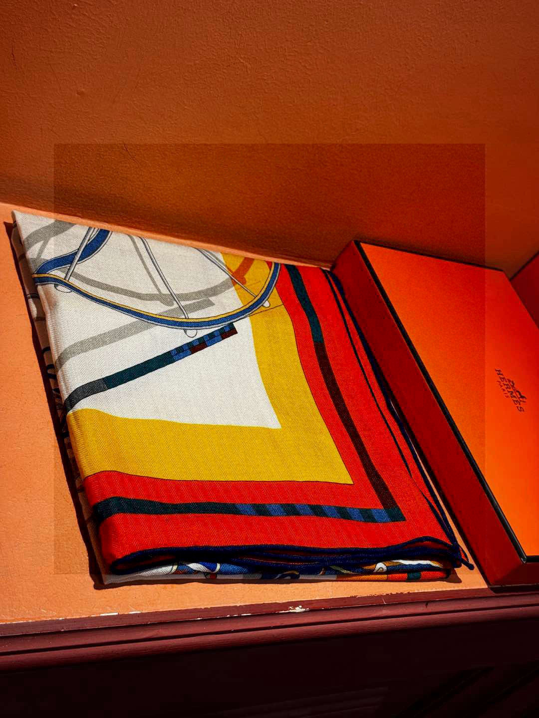 ❄️【双面同色】原单爱马仕140cm丝绒方巾💕 《平衡马车》，没有体验过野村大辅的豪华马车，就不算拥有丰