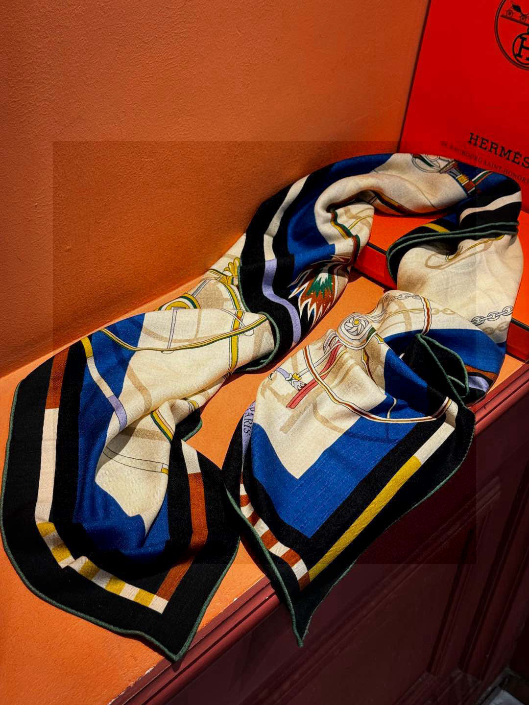 ❄️【双面同色】原单爱马仕140cm丝绒方巾💕 《平衡马车》，没有体验过野村大辅的豪华马车，就不算拥有丰
