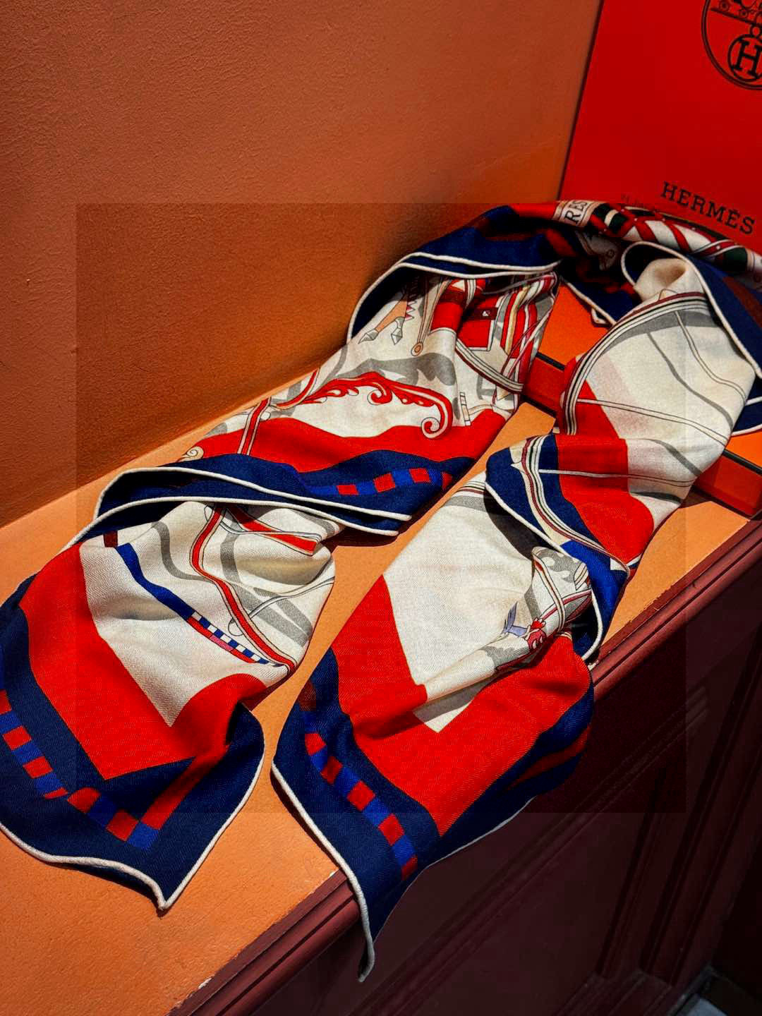 ❄️【双面同色】原单爱马仕140cm丝绒方巾💕 《平衡马车》，没有体验过野村大辅的豪华马车，就不算拥有丰