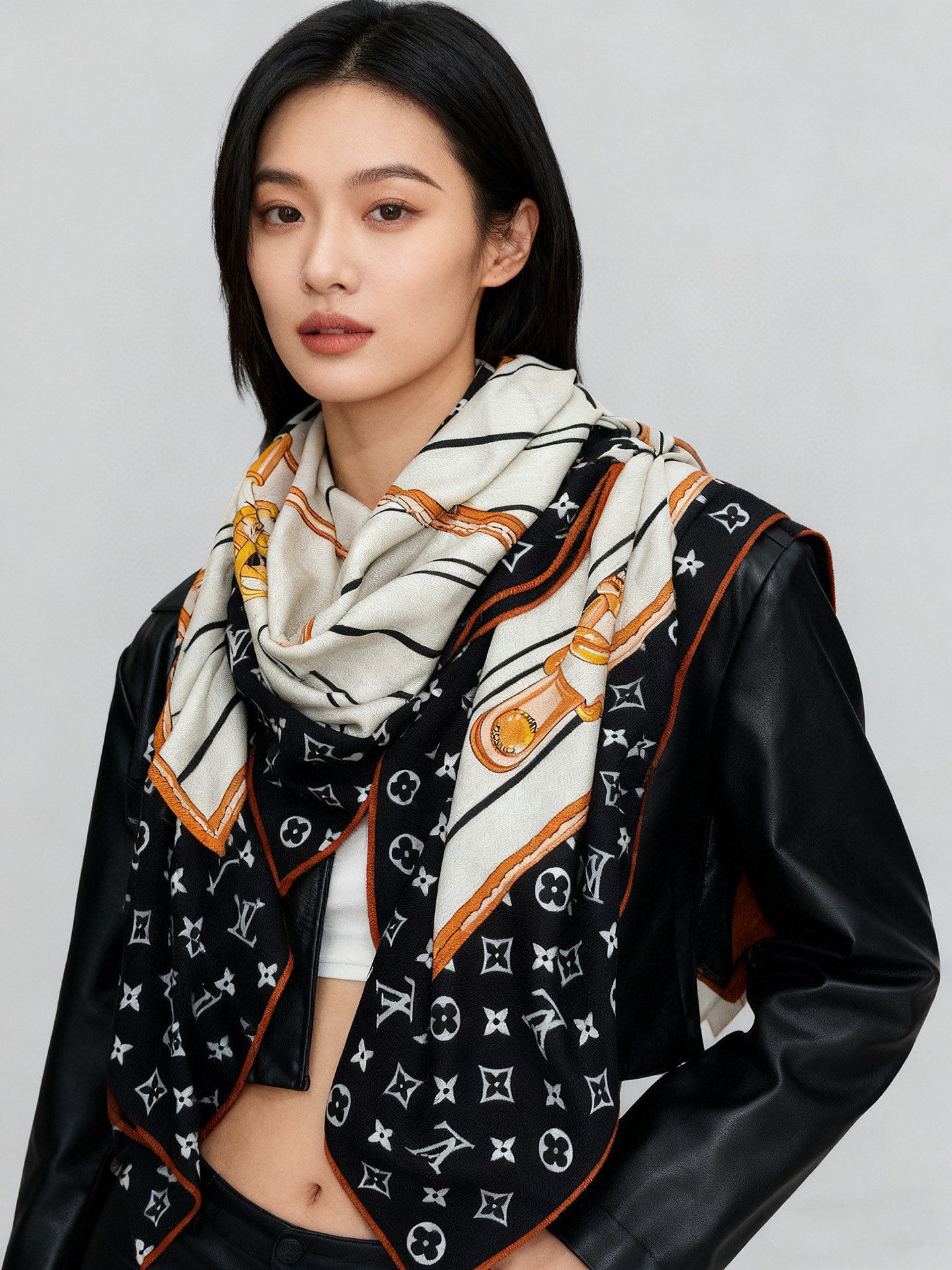 MY NEVERFULL 140丝绒方巾【140顶级丝绒双面同色】My Neverfull 丝绒方巾回溯