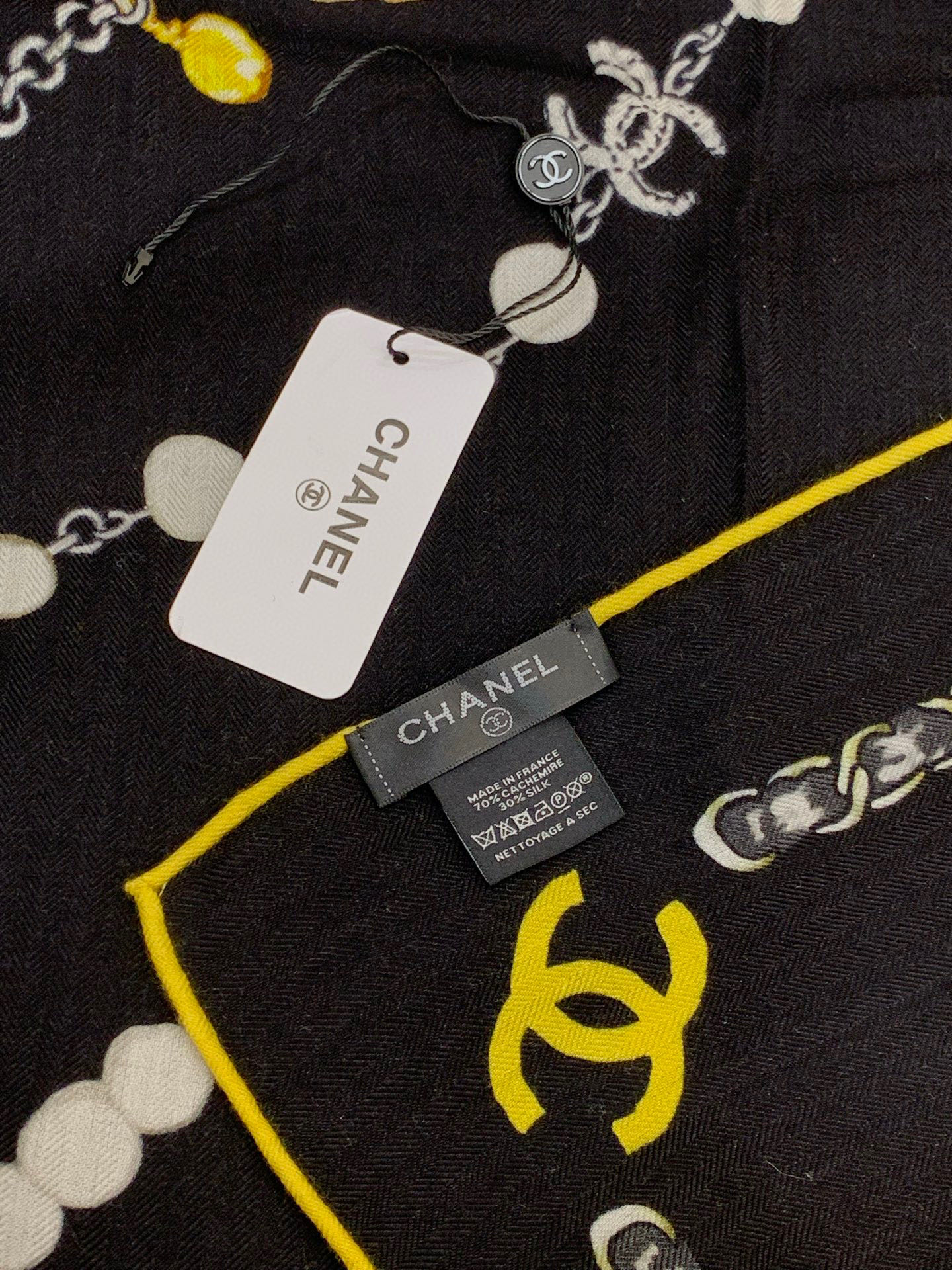 Chanel ~25秋冬新品～“珠光宝气”【140双面丝绒披肩】手工卷边丝绒方巾（30%桑蚕丝70%羊绒