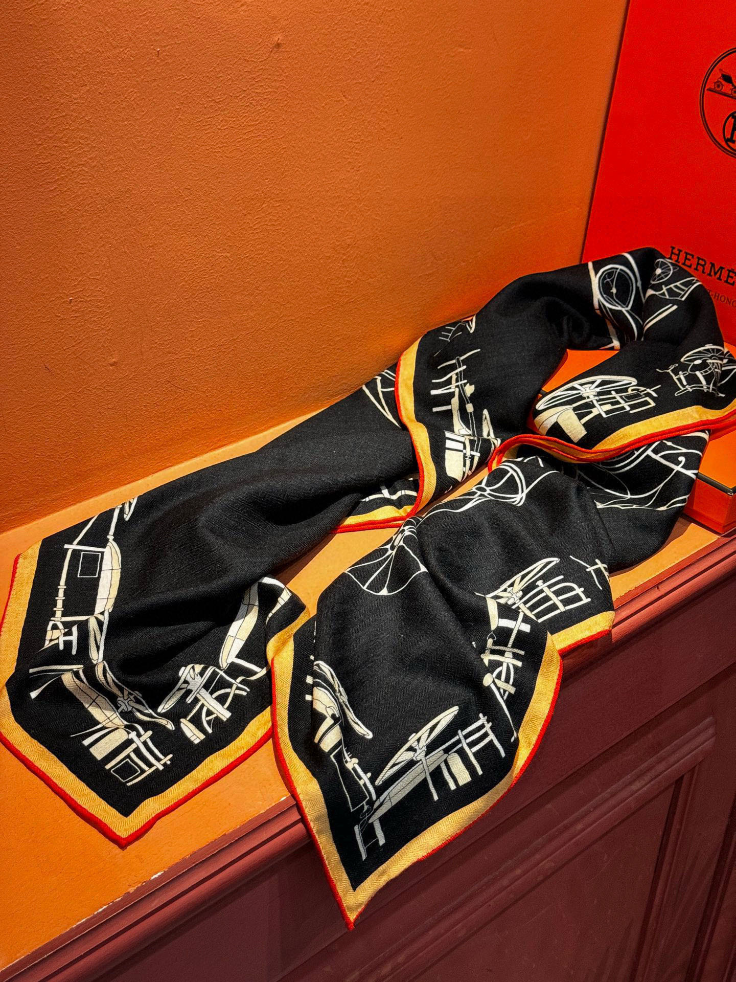 ✨✨HERMES 牛逼爆款 双面同色【马术的错综交叠140】【绝对顶级品质】💣超值回馈🎀绝对会尖叫的专柜