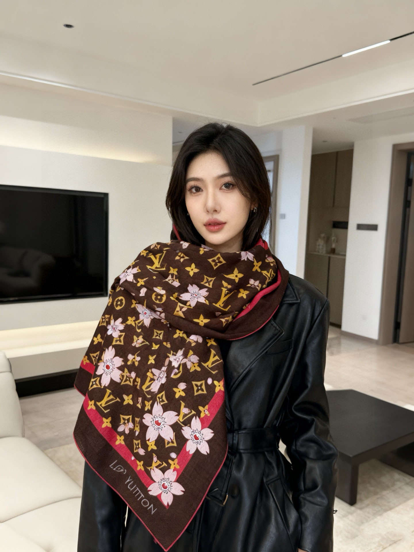 LV x TM MONOGRAM CHERRY BLOSSOM 【140顶级丝绒双面同色披肩】本款丝绒披