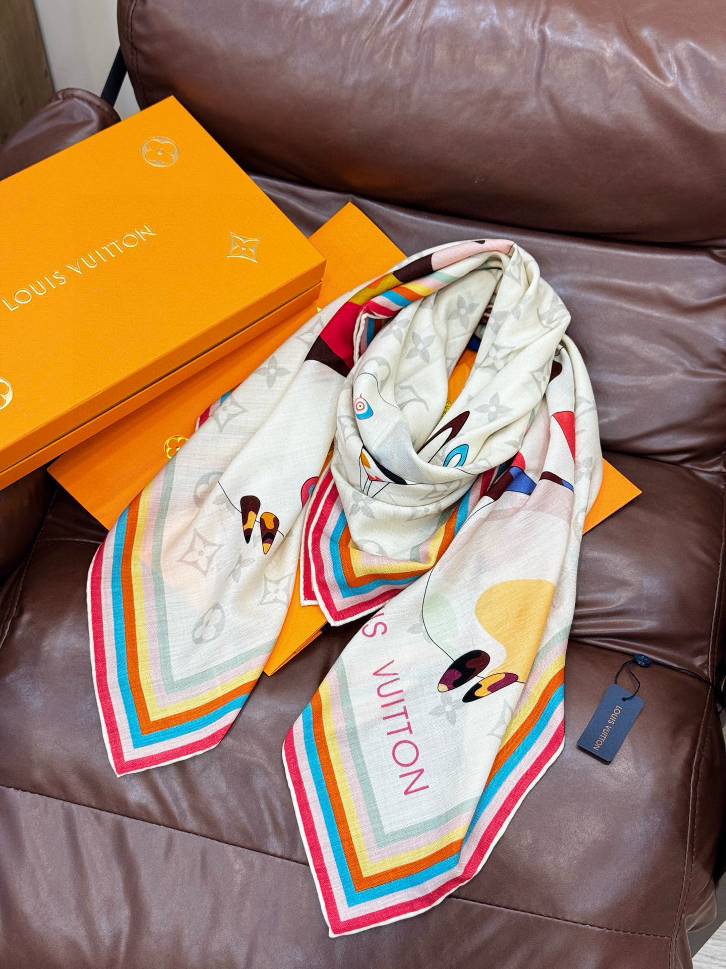 LV x TM SUPERFLAT 140丝绒方巾【140真丝羊绒双面同色披肩】LV x TM Mono