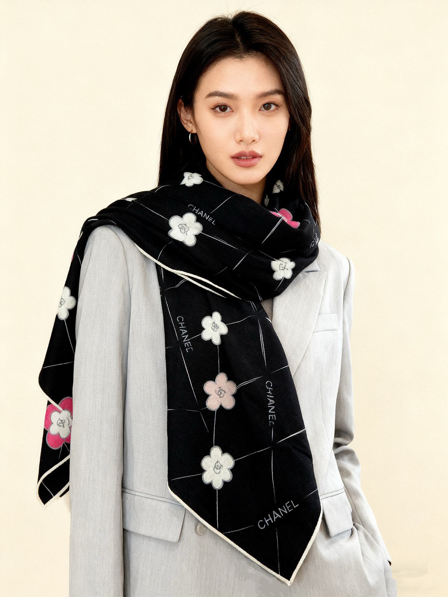 📦新款💖💖🏻🏻【山茶花印花140】140丝绒双面同色印花方巾‼️抢‼️VIP推荐 ‼️下手一定要快【高端